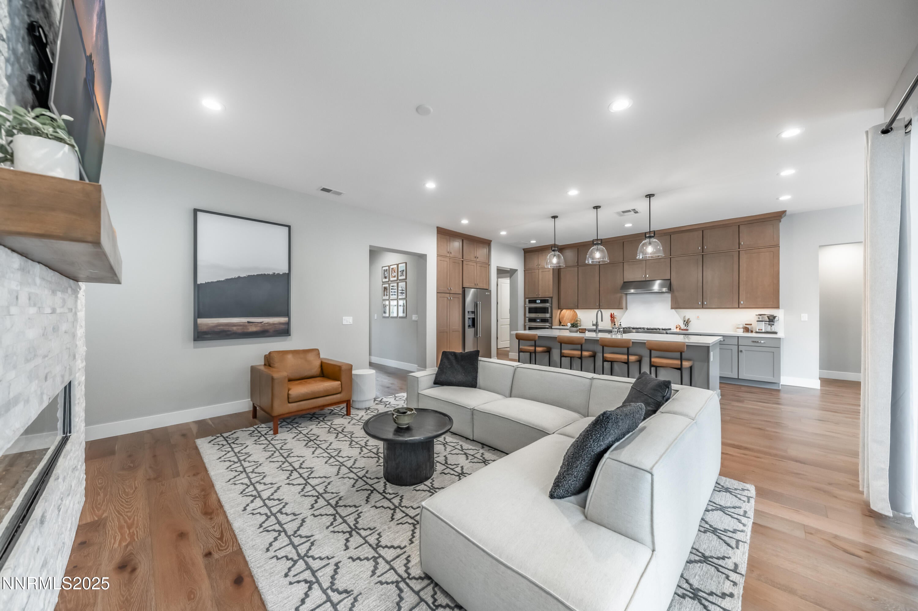 Reno, Nevada, 89511, United States, 5 Bedrooms Bedrooms, ,5 BathroomsBathrooms,Residential,Active,1992288