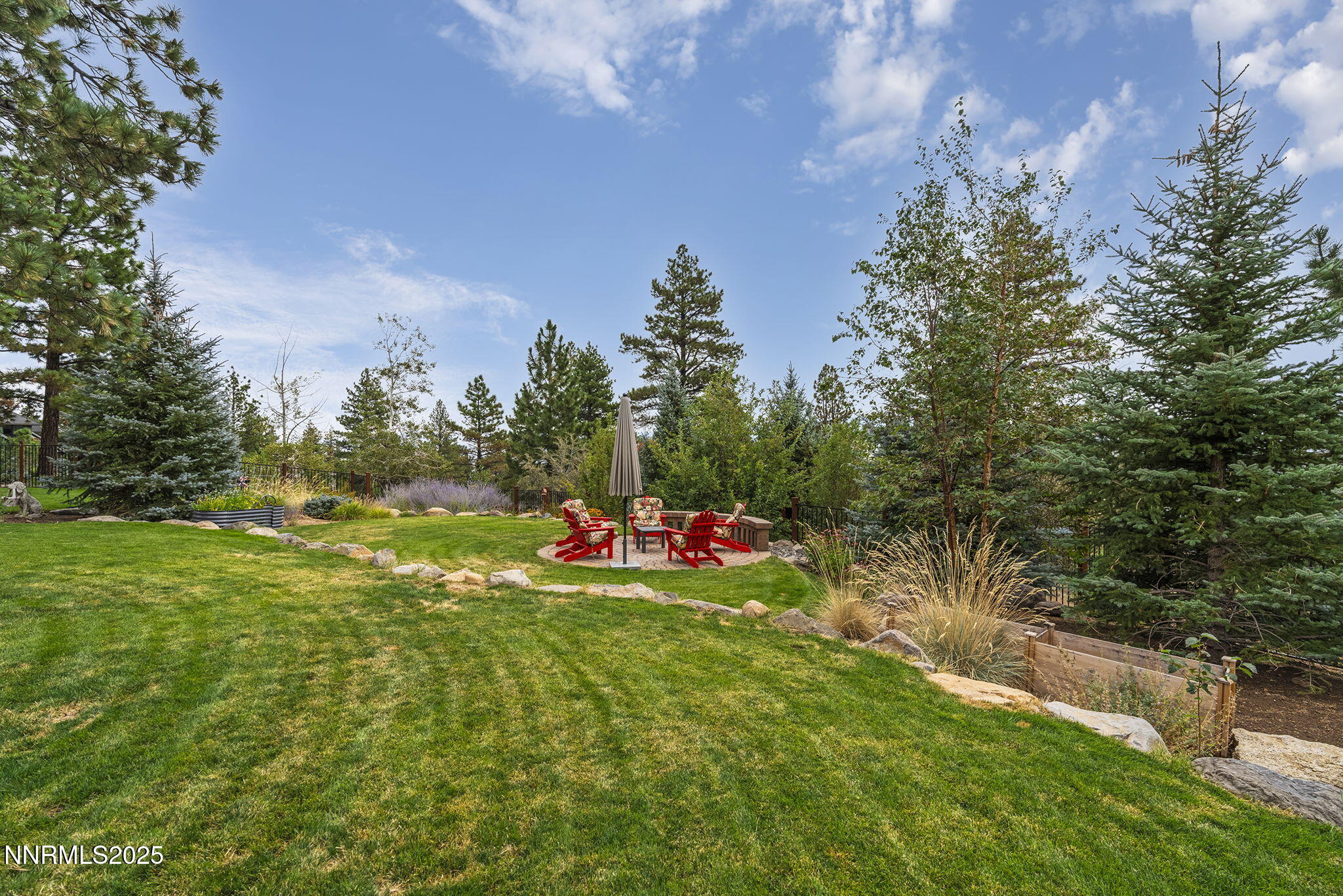 Reno, Nevada, 89511, United States, 4 Bedrooms Bedrooms, ,5 BathroomsBathrooms,Residential,Active,1929458
