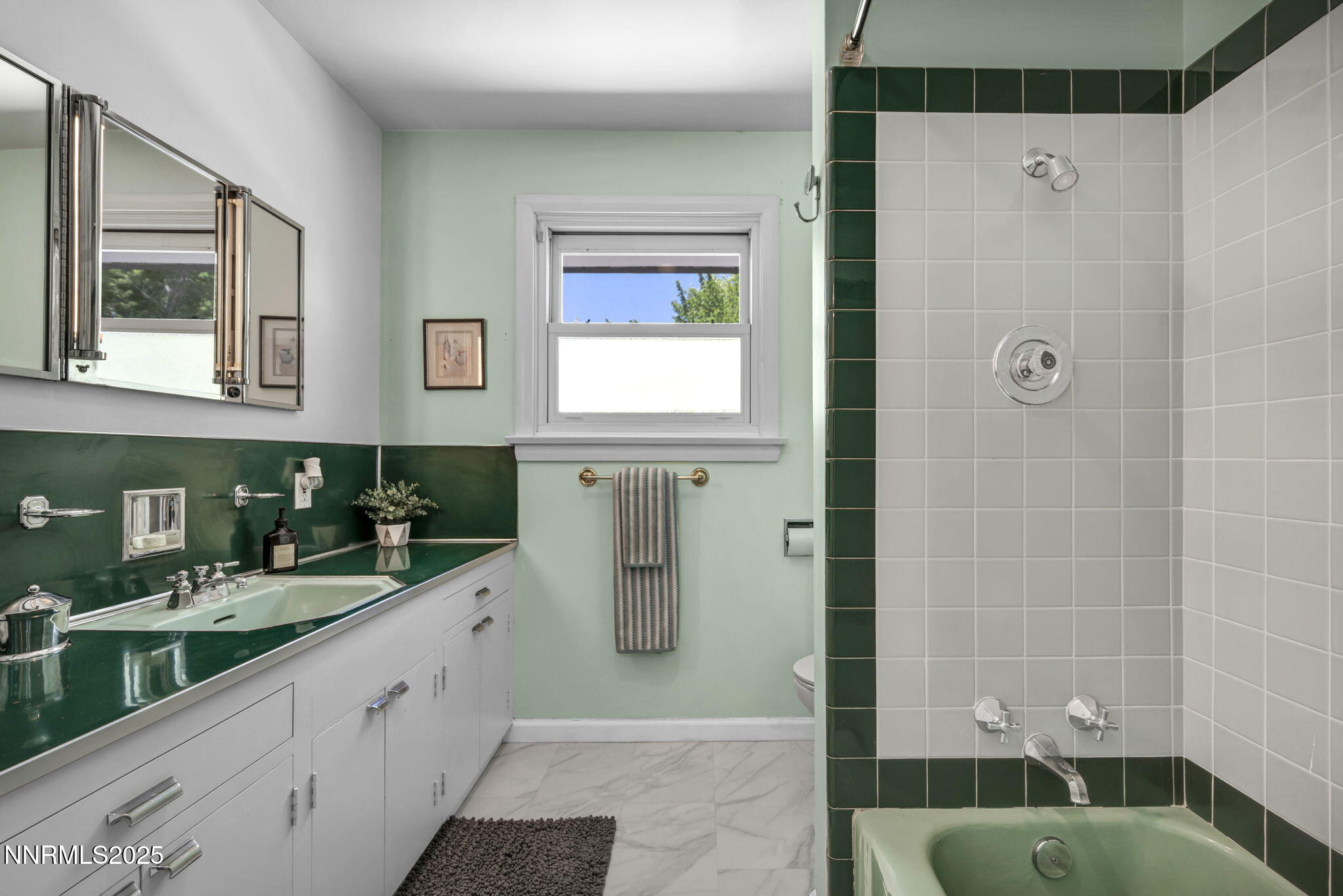 Reno, Nevada, 89509, United States, 6 Bedrooms Bedrooms, ,7 BathroomsBathrooms,Residential,Active,1824548