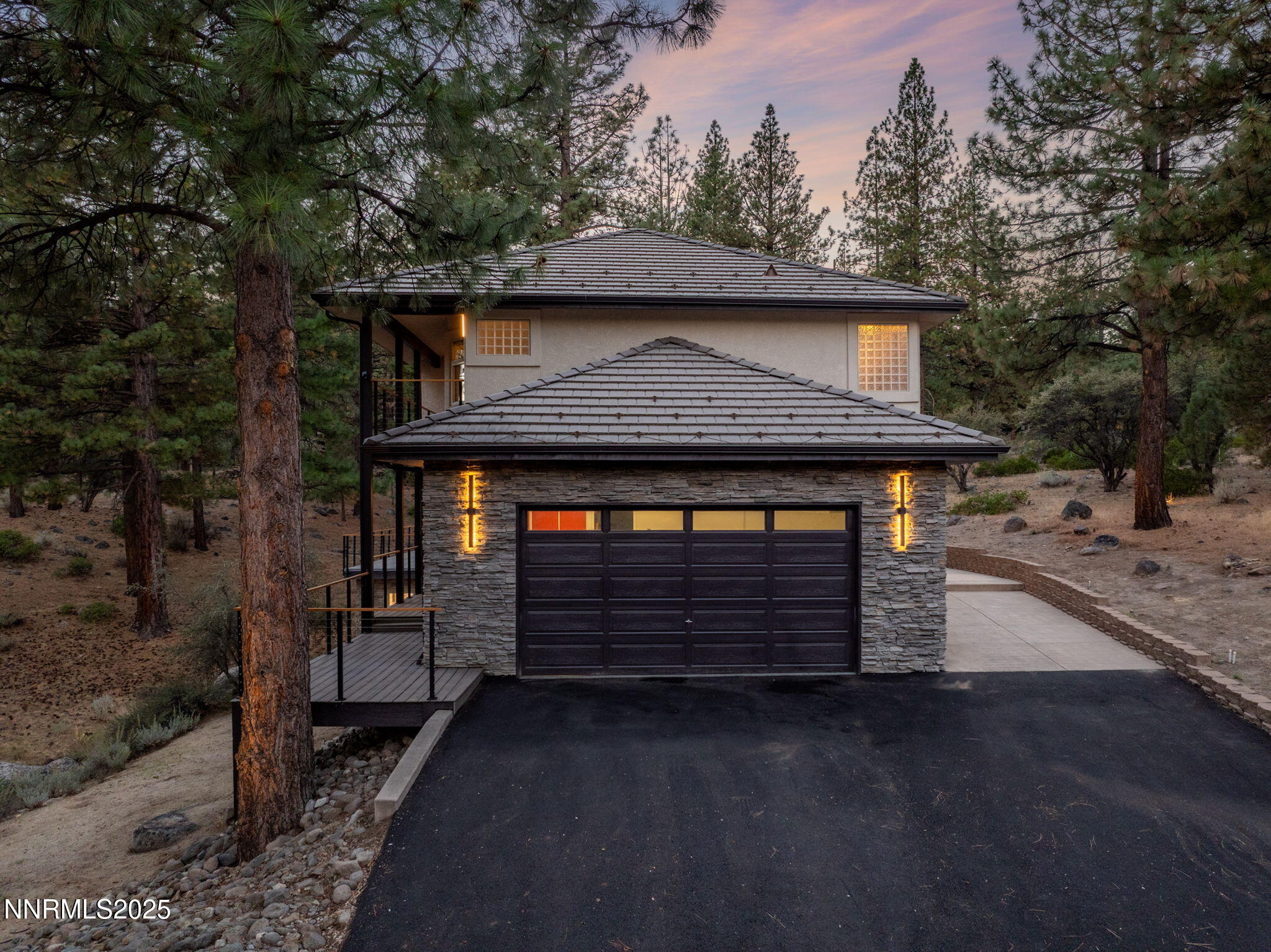 Reno, Nevada, 89511, United States, 5 Bedrooms Bedrooms, ,4 BathroomsBathrooms,Residential,Active,1952602