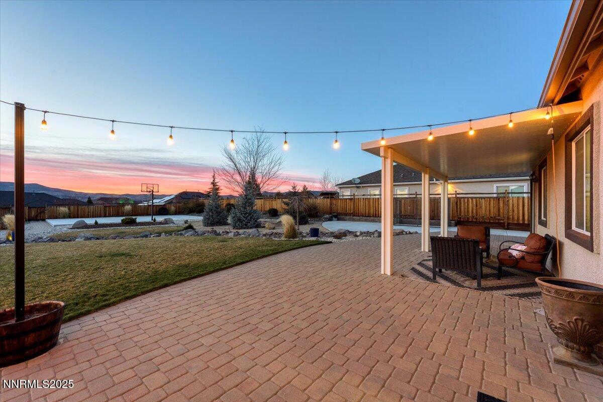 Sparks, Nevada, 89441, United States, 5 Bedrooms Bedrooms, ,4 BathroomsBathrooms,Residential,Active,2001361