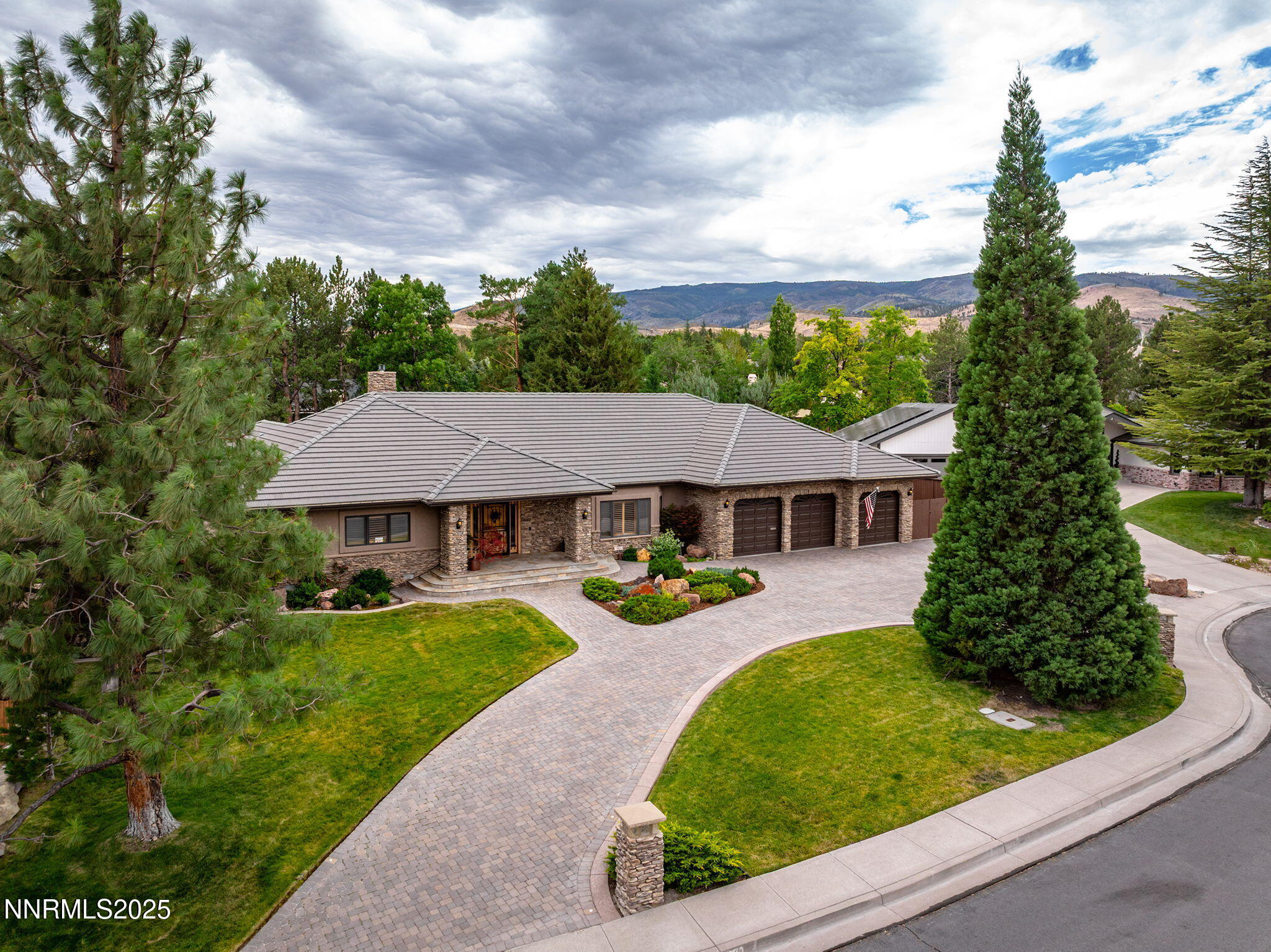 Reno, Nevada, 89509, United States, ,5 BathroomsBathrooms,Residential,Active,1899918