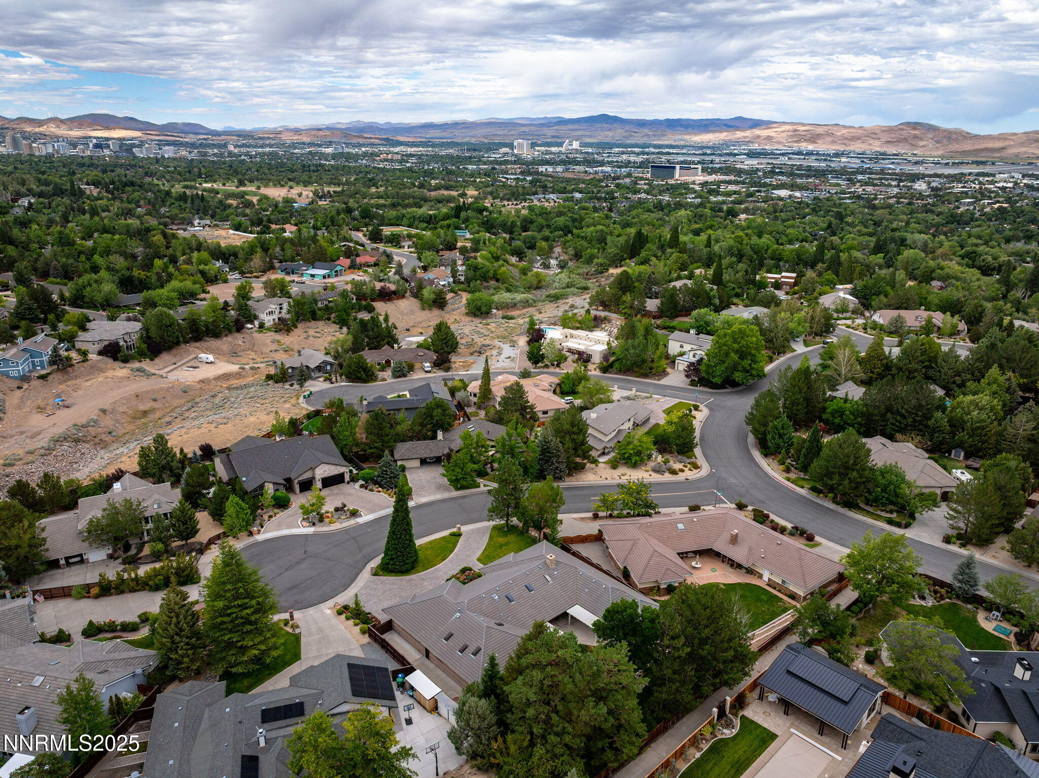 Reno, Nevada, 89509, United States, ,5 BathroomsBathrooms,Residential,Active,1899918