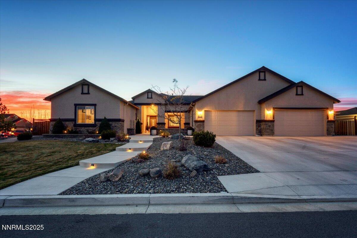Sparks, Nevada, 89441, United States, 5 Bedrooms Bedrooms, ,4 BathroomsBathrooms,Residential,Active,2001361