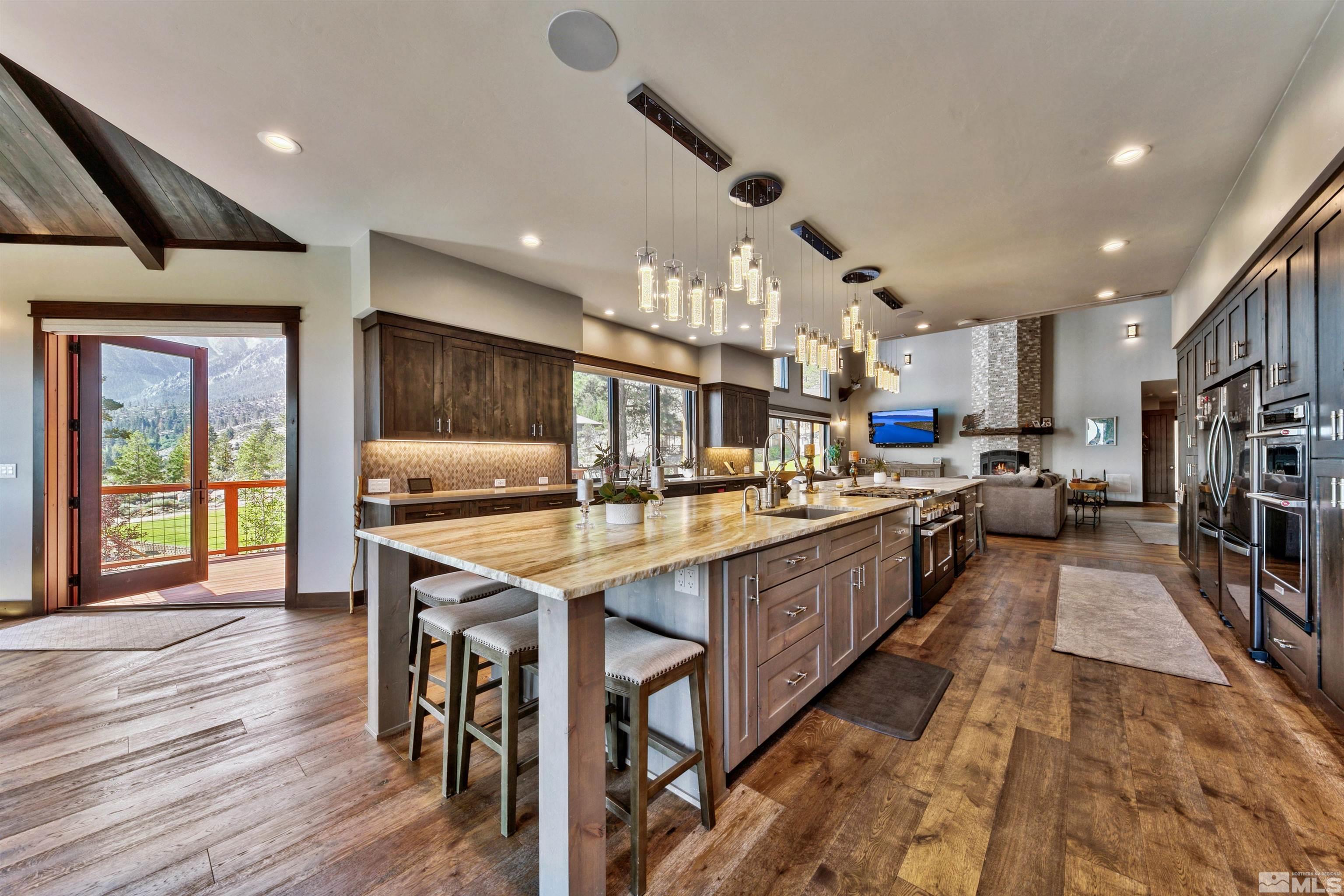 Gardnerville, Nevada, 89460, United States, ,8 BathroomsBathrooms,Residential,Active,1806576