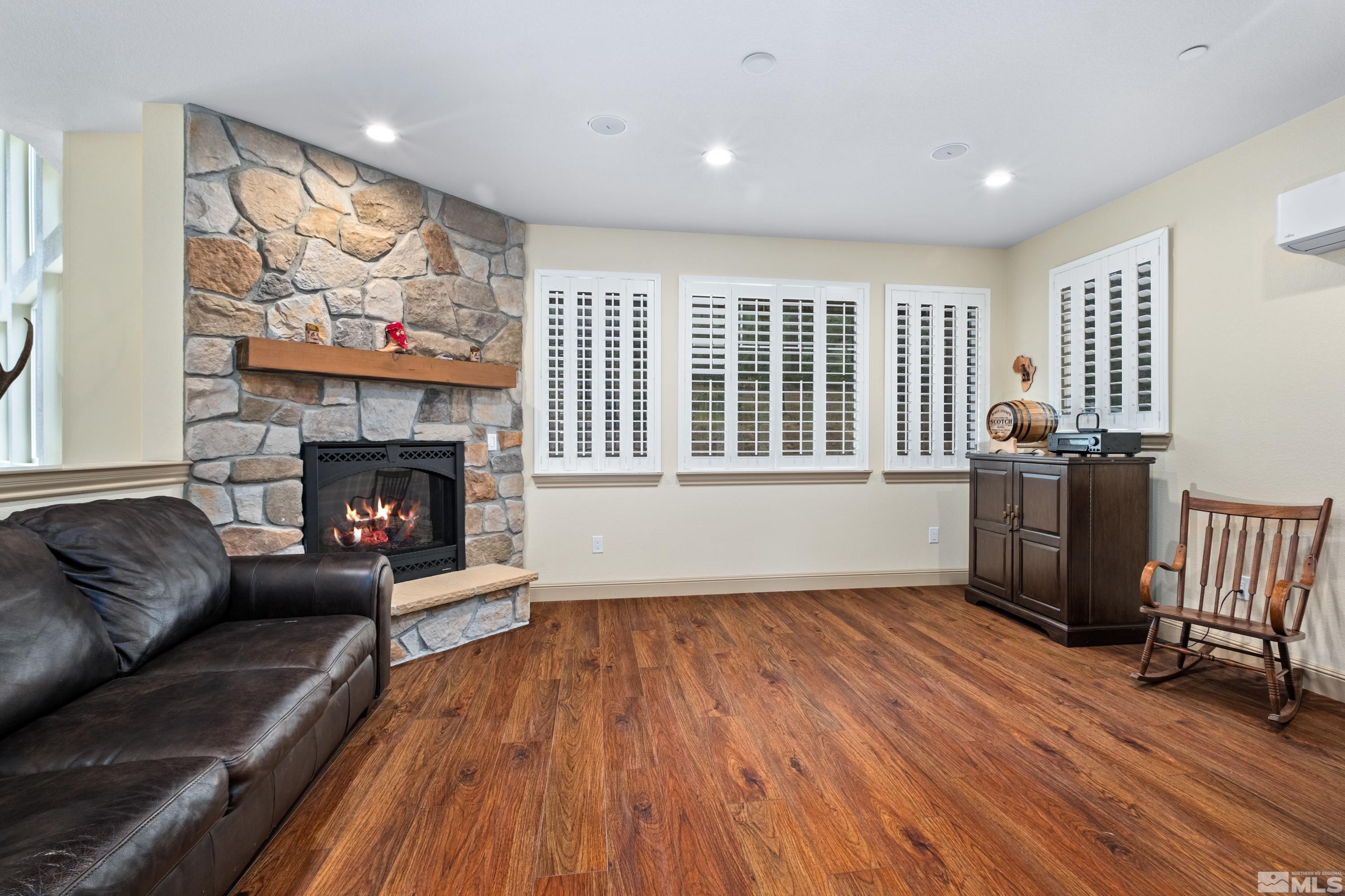 Reno, Nevada, 89704, United States, ,4 BathroomsBathrooms,Residential,Active,1764911