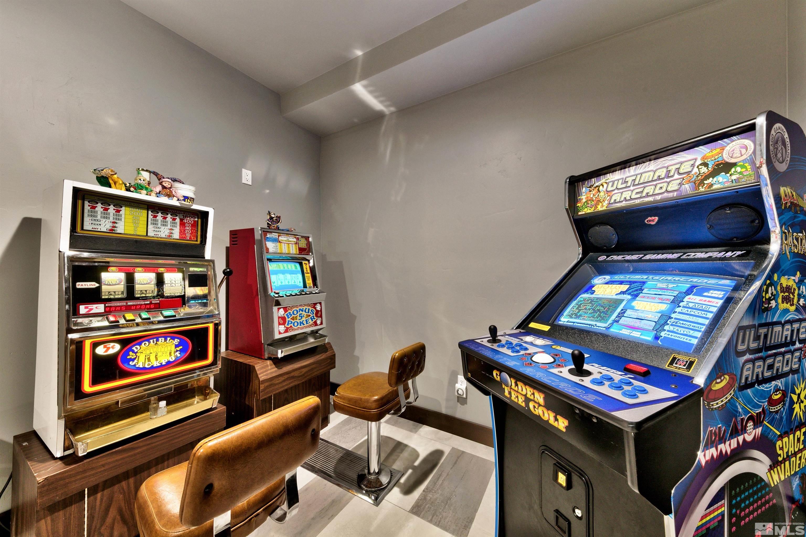 Gardnerville, Nevada, 89460, United States, ,8 BathroomsBathrooms,Residential,Active,1806576