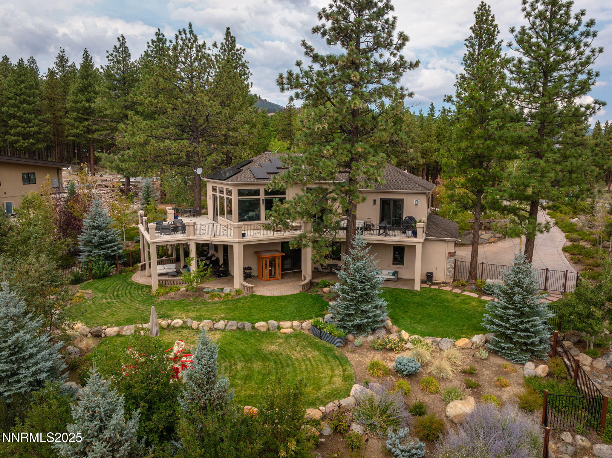 Reno, Nevada, 89511, United States, 4 Bedrooms Bedrooms, ,5 BathroomsBathrooms,Residential,Active,1929458