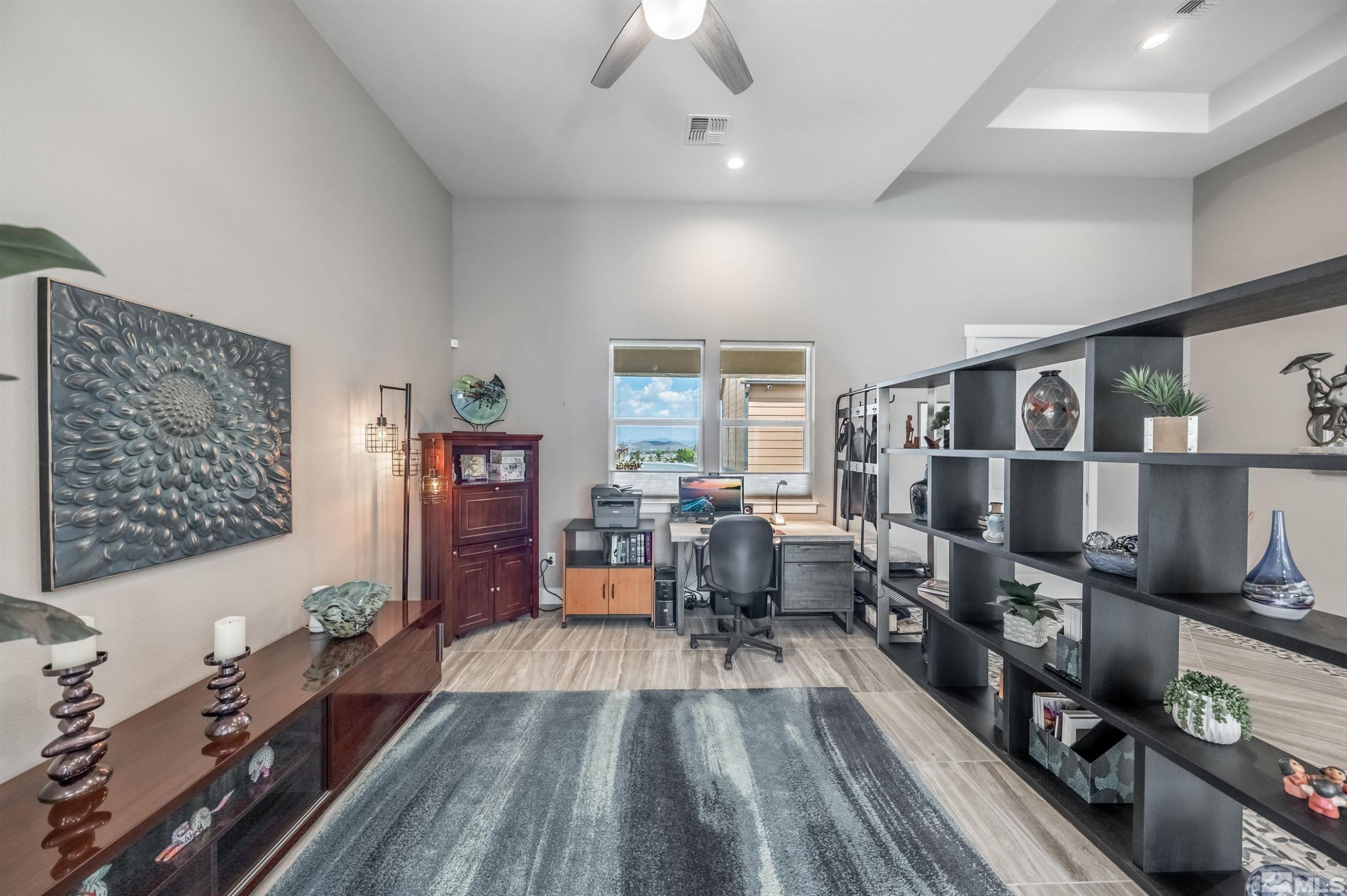 Reno, Nevada, 89521, United States, 4 Bedrooms Bedrooms, ,5 BathroomsBathrooms,Residential,Active,2007132