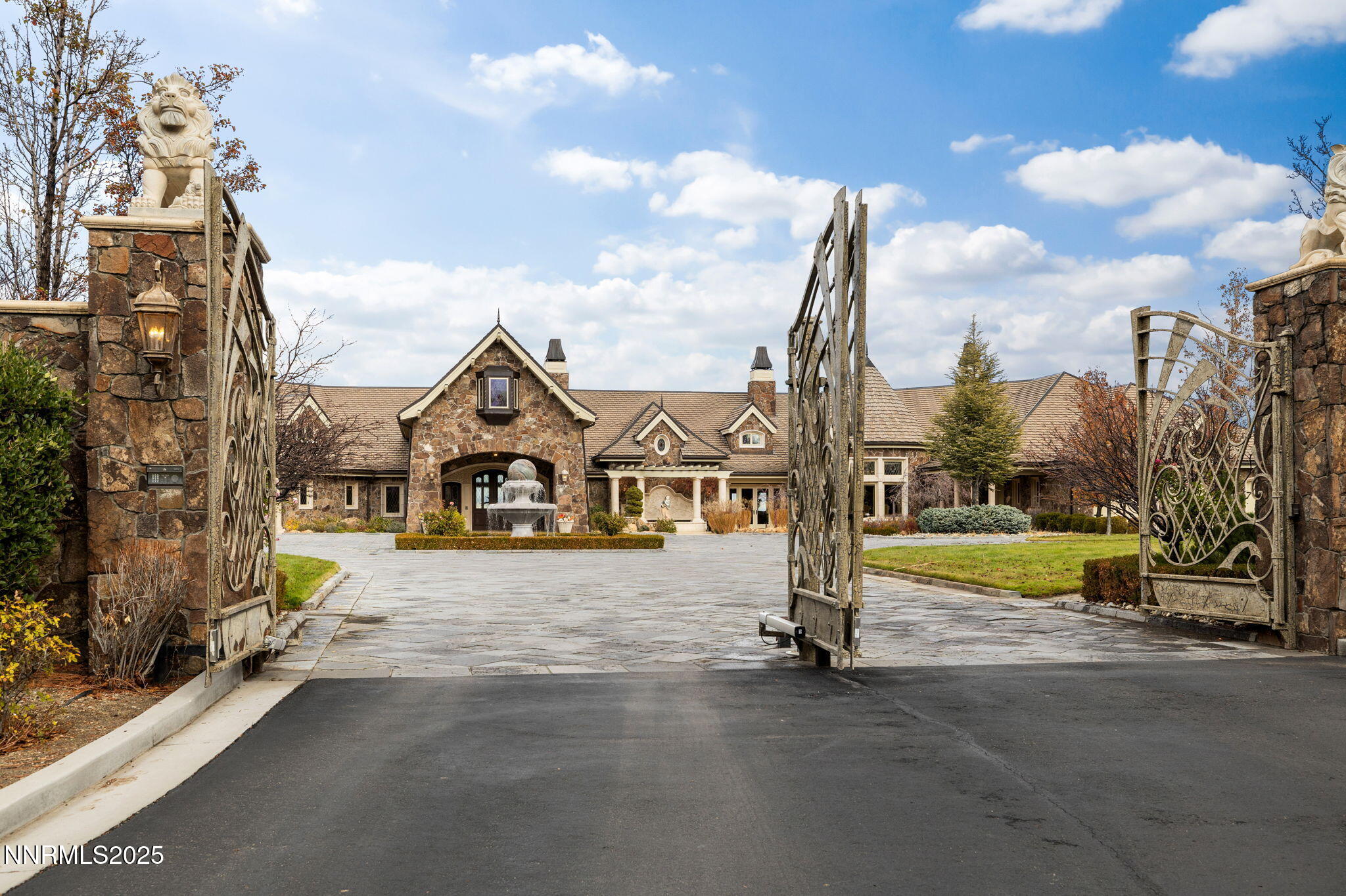 Reno, Nevada, 89509, United States, 4 Bedrooms Bedrooms, ,8 BathroomsBathrooms,Residential,Active,1997552