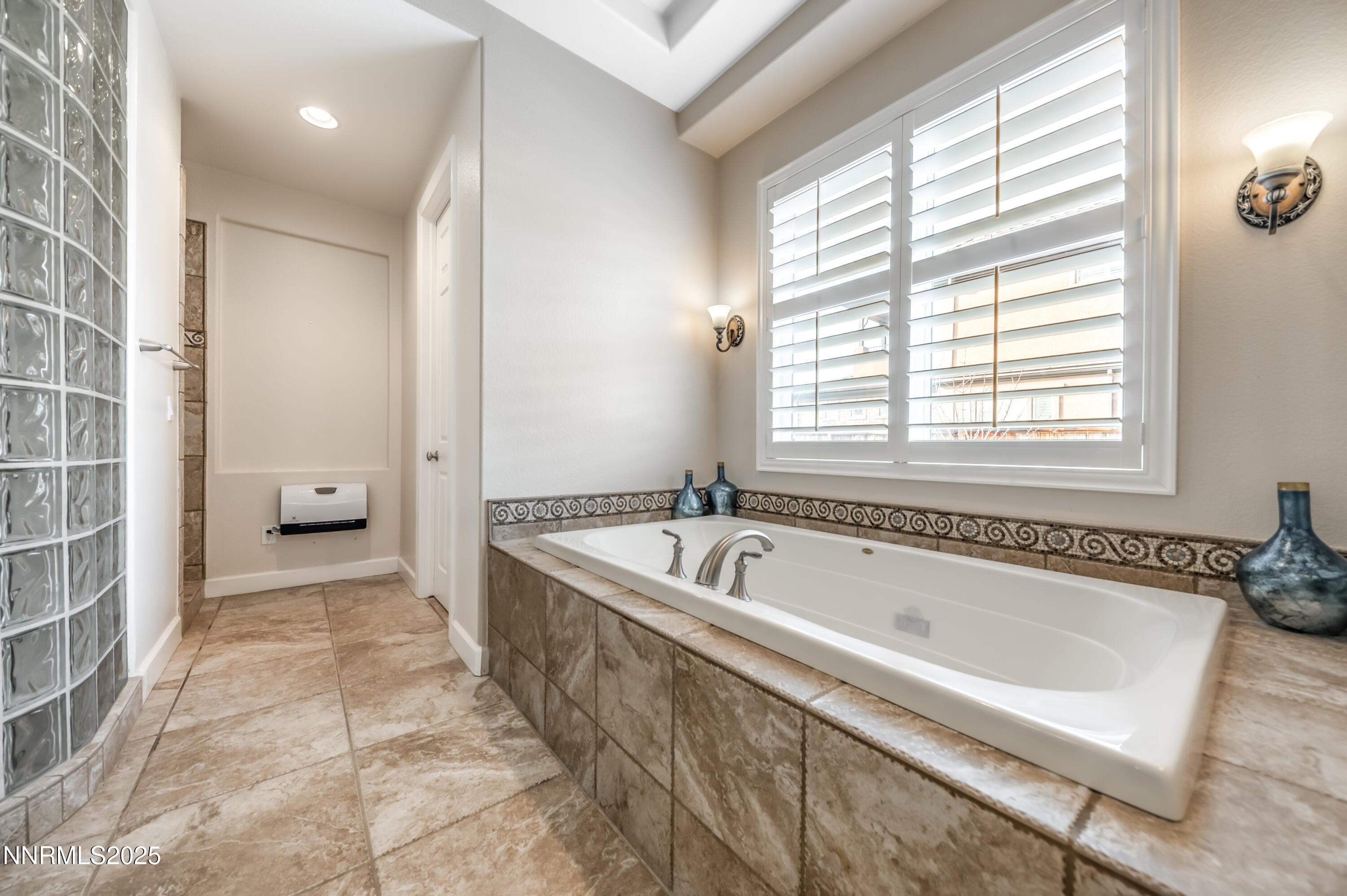 Reno, Nevada, 89523, United States, 5 Bedrooms Bedrooms, ,5 BathroomsBathrooms,Residential,Active,2006876