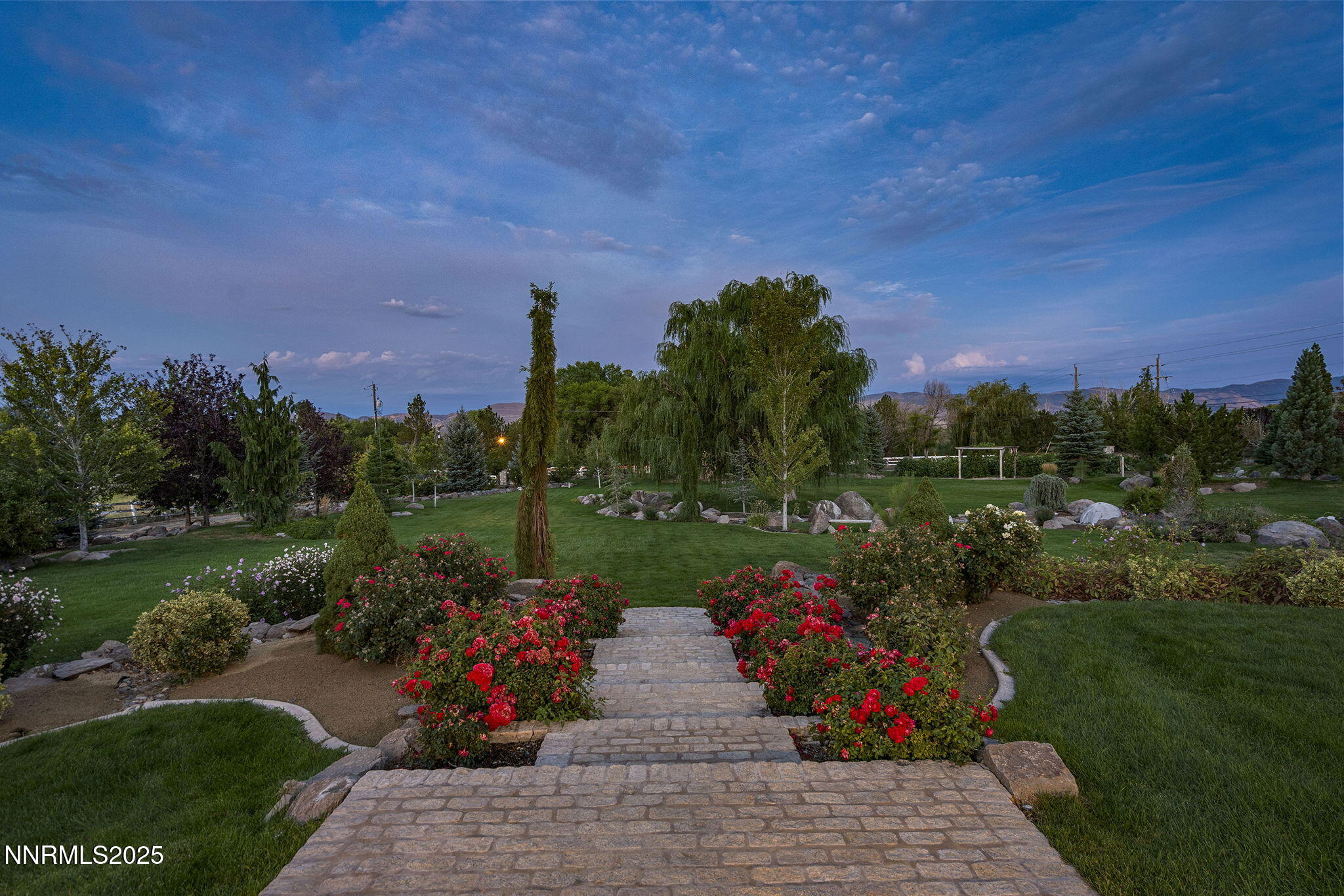Reno, Nevada, 89511, United States, 4 Bedrooms Bedrooms, ,3 BathroomsBathrooms,Residential,Active,1929694