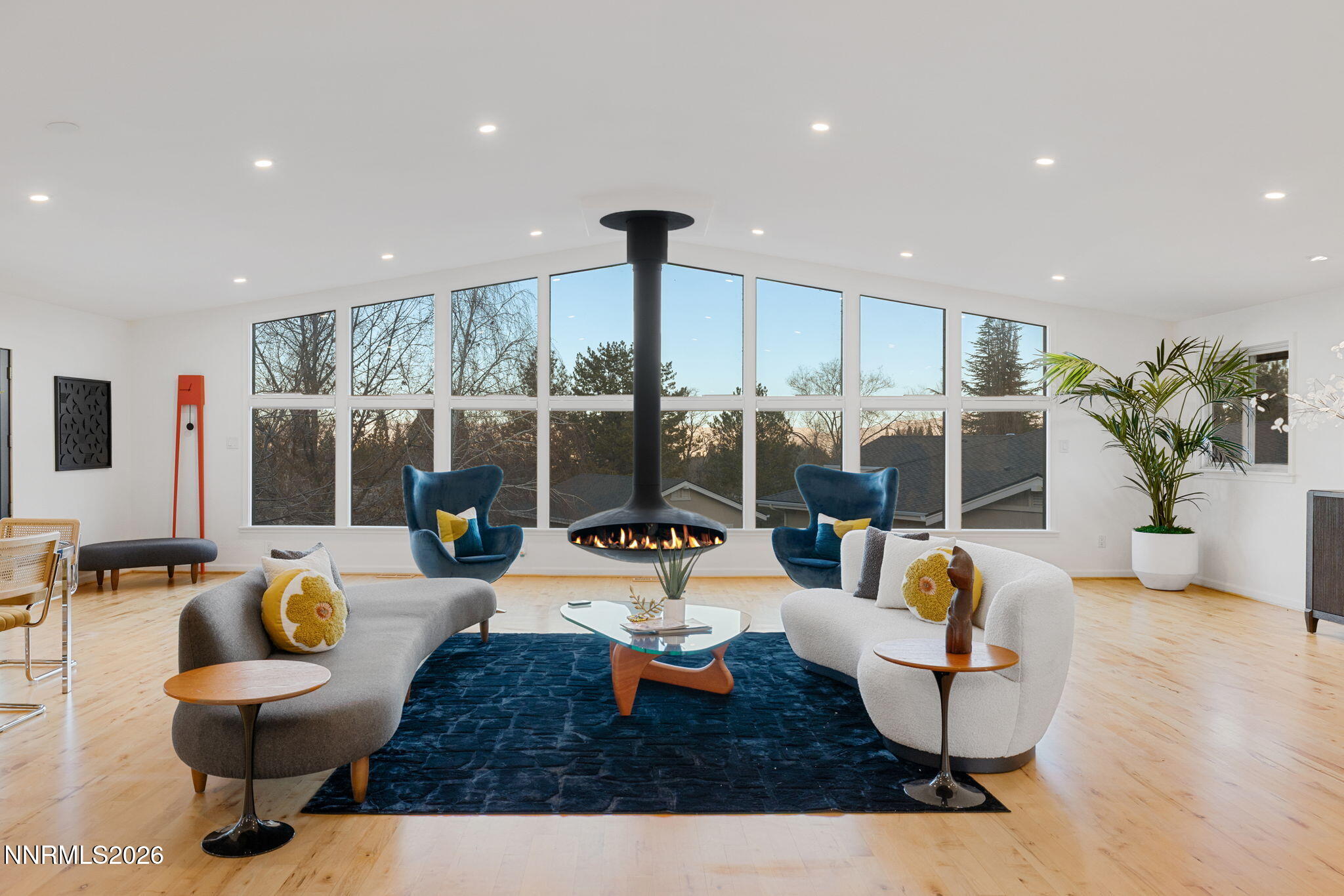 Reno, Nevada, 89519, United States, 4 Bedrooms Bedrooms, ,4 BathroomsBathrooms,Residential,Active,1952499