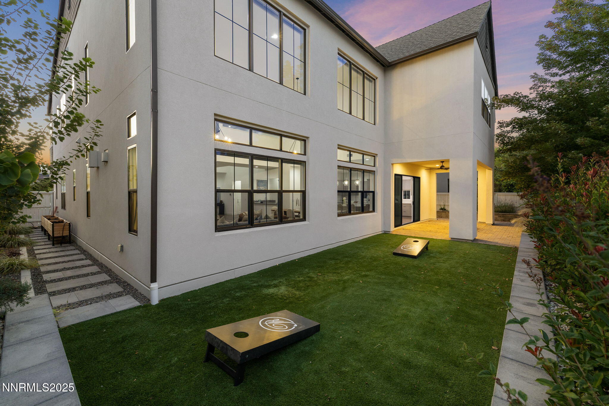 Reno, Nevada, 89511, United States, 5 Bedrooms Bedrooms, ,6 BathroomsBathrooms,Residential,Active,1952287