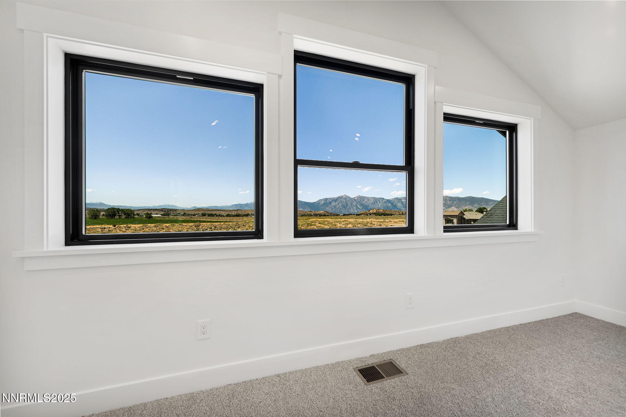 Gardnerville, Nevada, 89410, United States, 4 Bedrooms Bedrooms, ,4 BathroomsBathrooms,Residential,Active,1880001