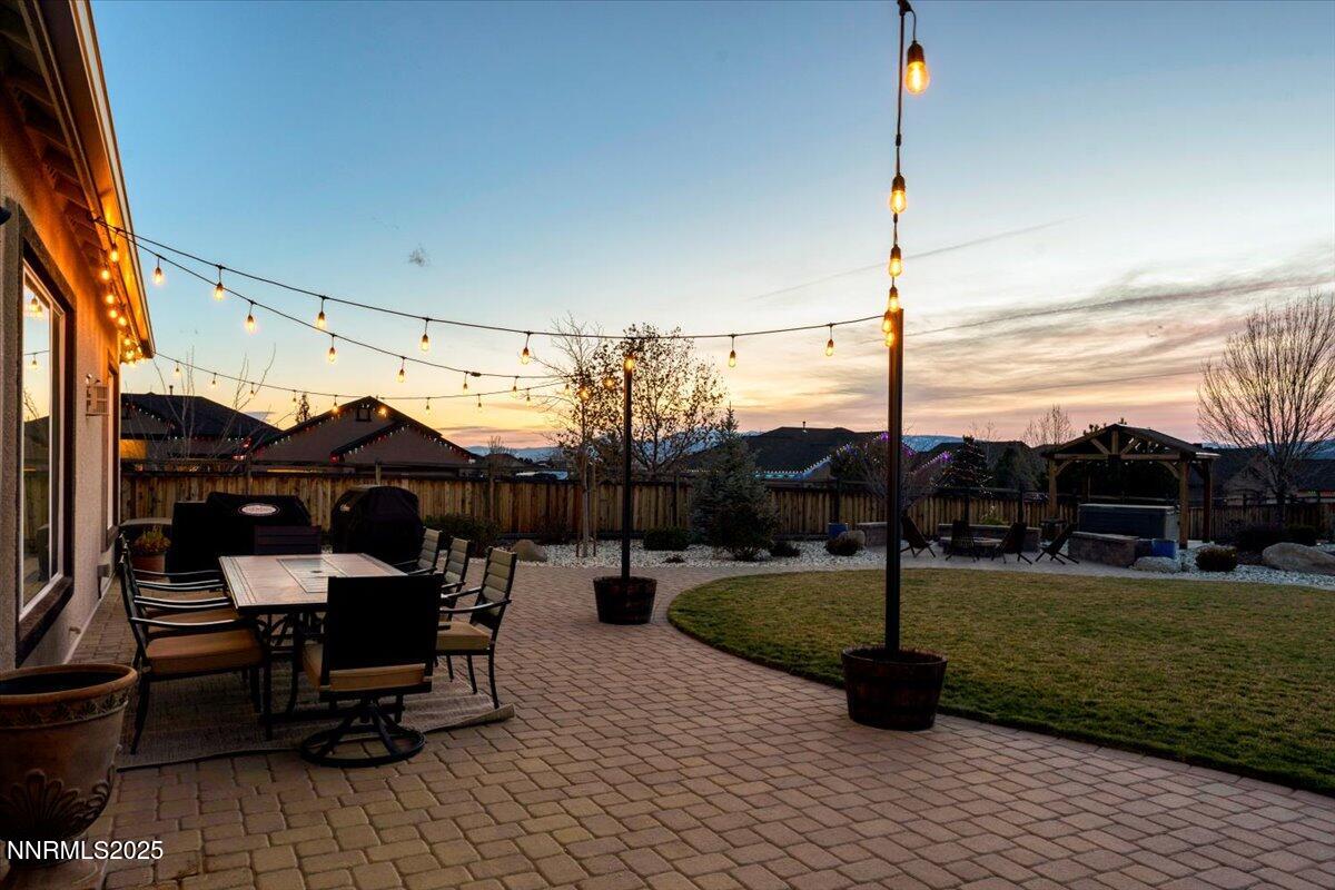 Sparks, Nevada, 89441, United States, 5 Bedrooms Bedrooms, ,4 BathroomsBathrooms,Residential,Active,2001361