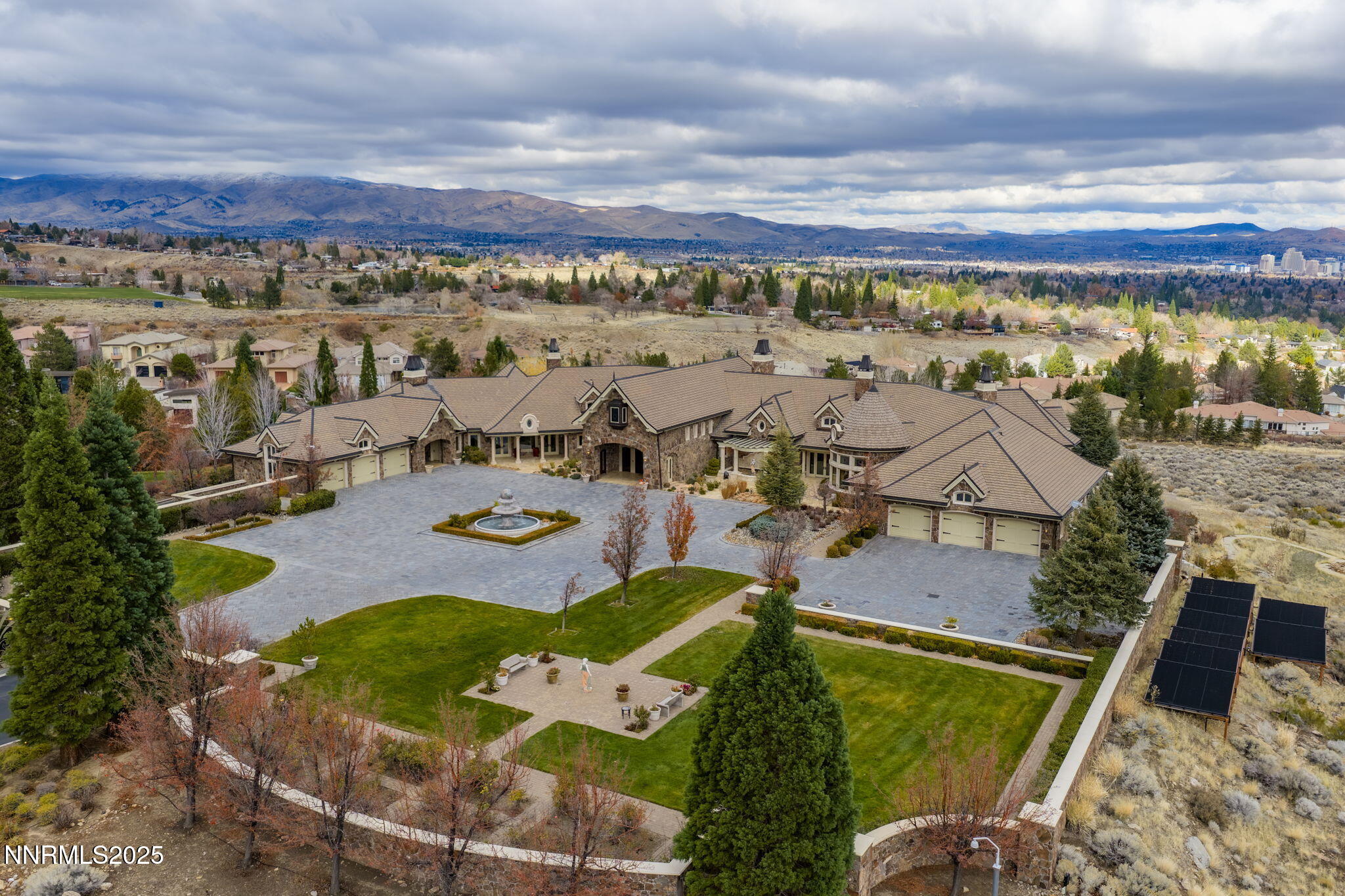 Reno, Nevada, 89509, United States, 4 Bedrooms Bedrooms, ,8 BathroomsBathrooms,Residential,Active,1997552