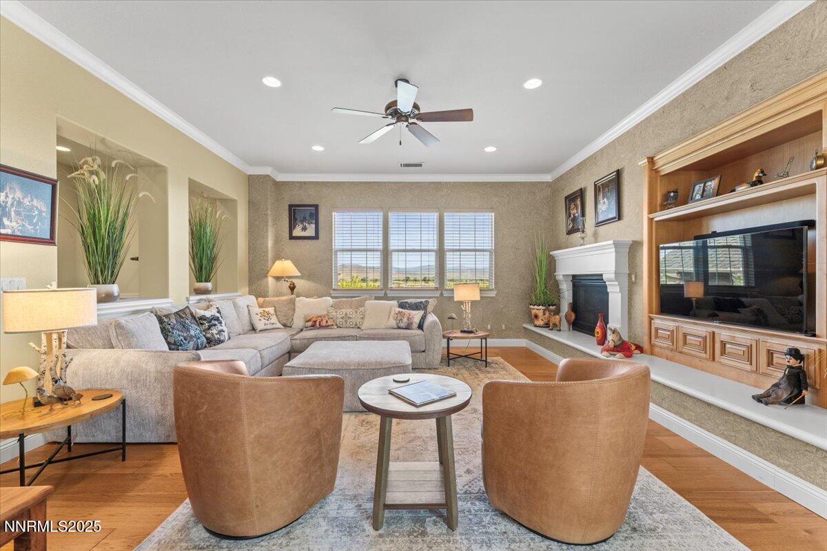 Genoa, Nevada, 89411, United States, 3 Bedrooms Bedrooms, ,3 BathroomsBathrooms,Residential,Active,1893207