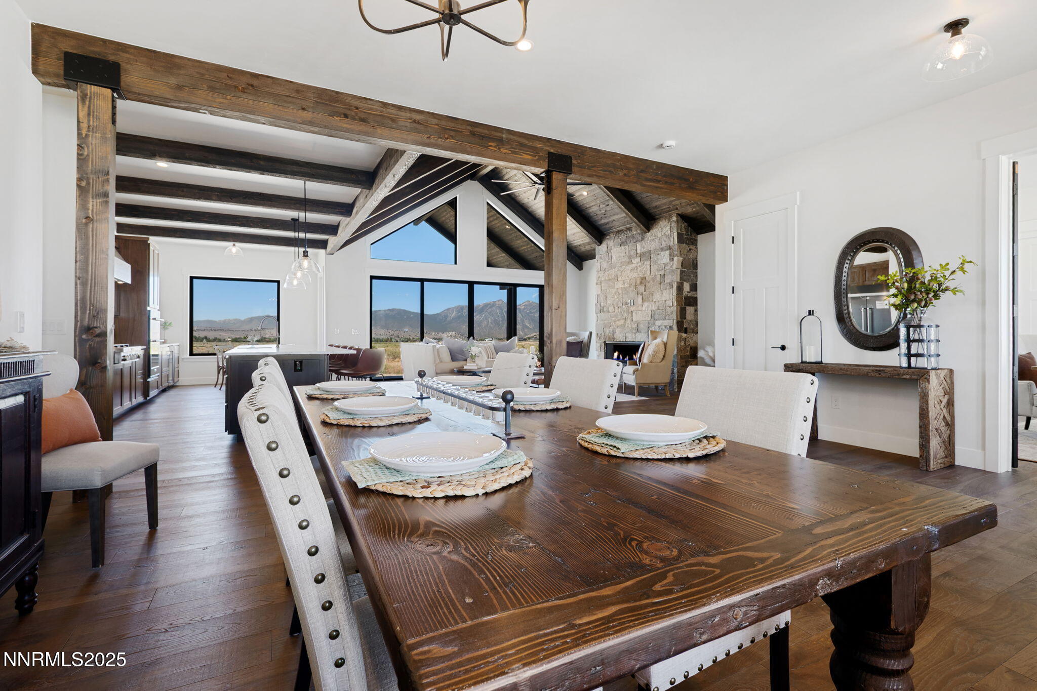 Gardnerville, Nevada, 89410, United States, 4 Bedrooms Bedrooms, ,4 BathroomsBathrooms,Residential,Active,1880001