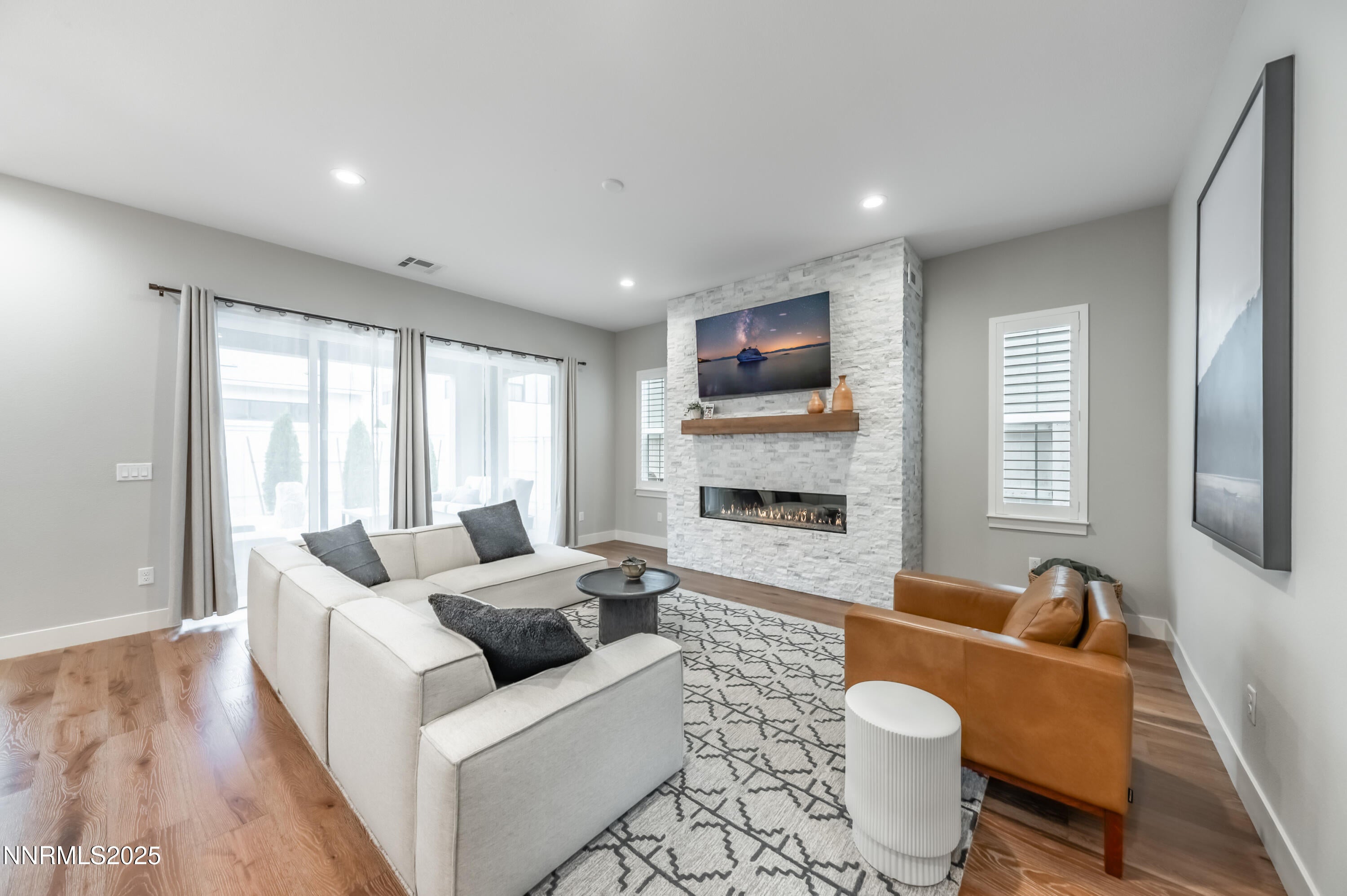 Reno, Nevada, 89511, United States, 5 Bedrooms Bedrooms, ,5 BathroomsBathrooms,Residential,Active,1992288