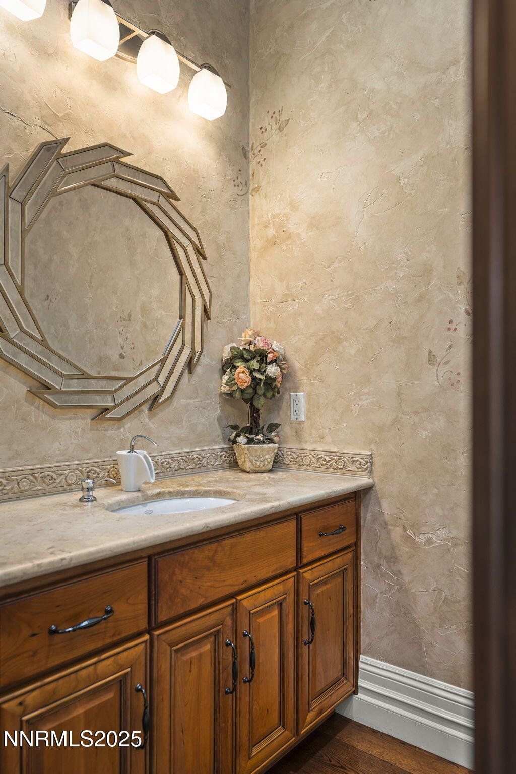 Reno, Nevada, 89511, United States, 4 Bedrooms Bedrooms, ,5 BathroomsBathrooms,Residential,Active,1929458