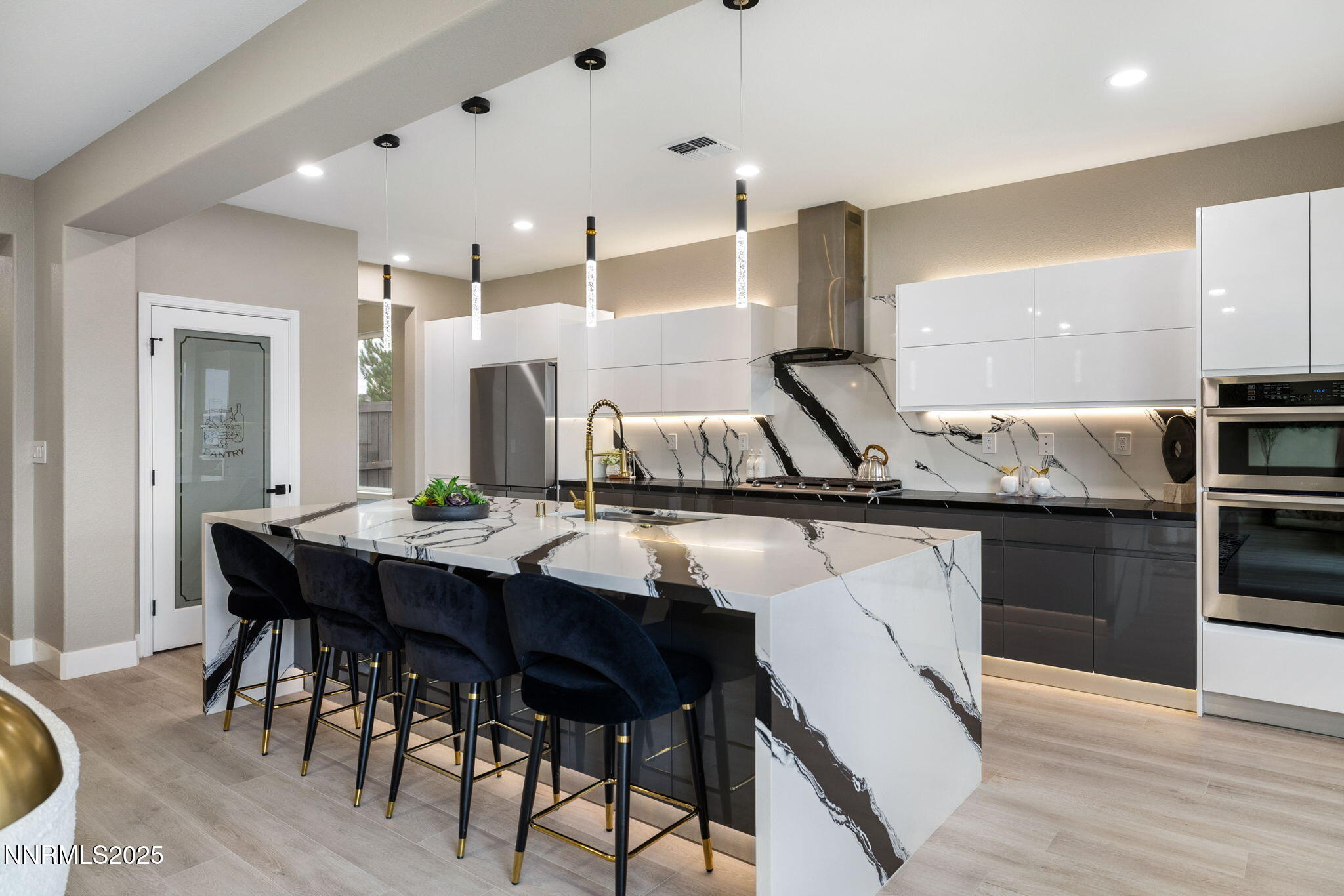 Reno, Nevada, 89512, United States, 5 Bedrooms Bedrooms, ,4 BathroomsBathrooms,Residential,Active,1945309