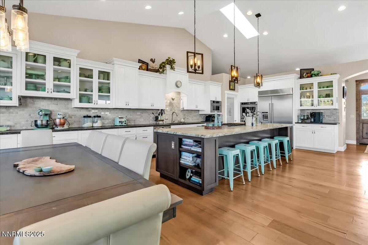 Reno, Nevada, 89521, United States, 5 Bedrooms Bedrooms, ,5 BathroomsBathrooms,Residential,Active,1894204