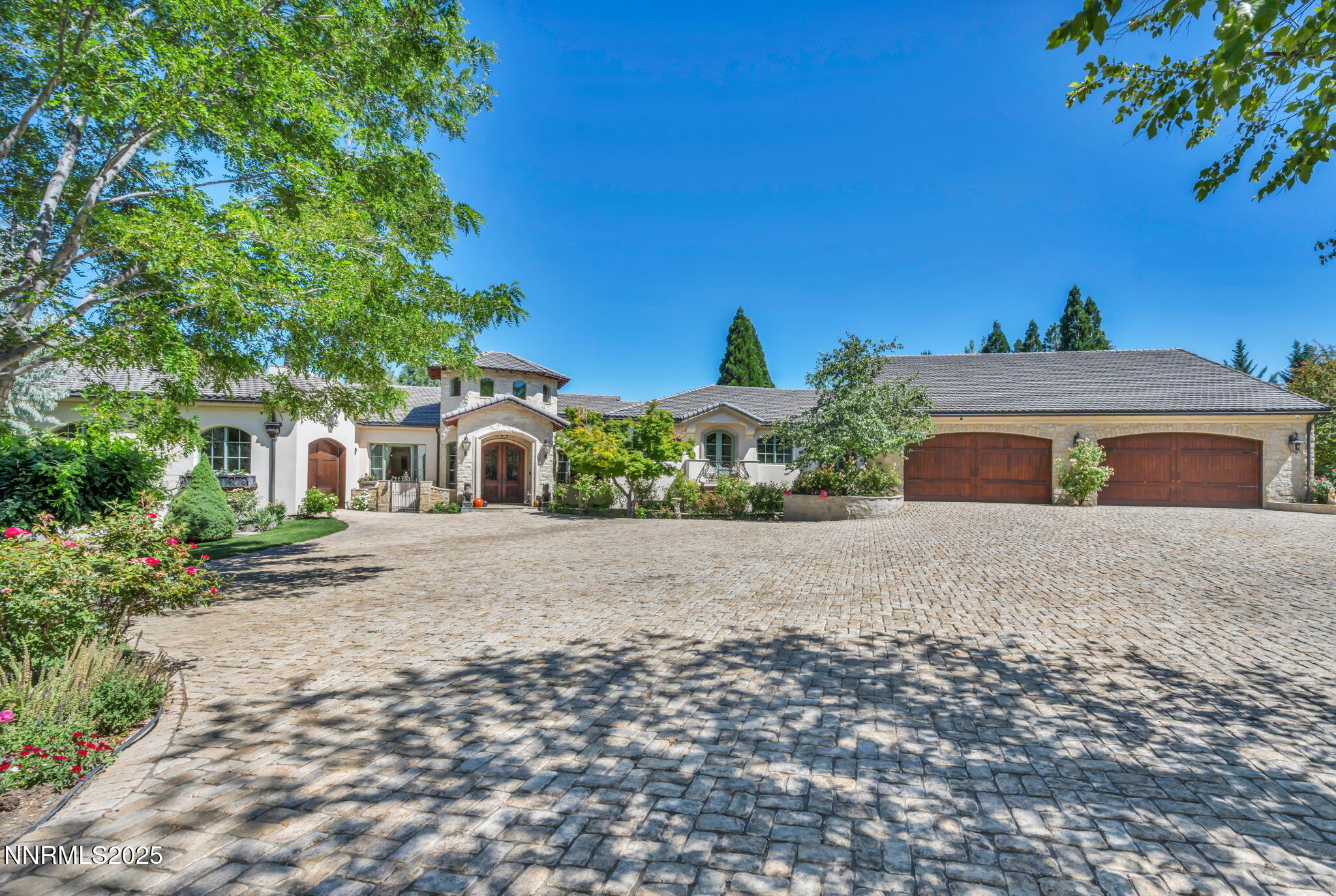 Reno, Nevada, 89511, United States, 4 Bedrooms Bedrooms, ,6 BathroomsBathrooms,Residential,Active,1892618