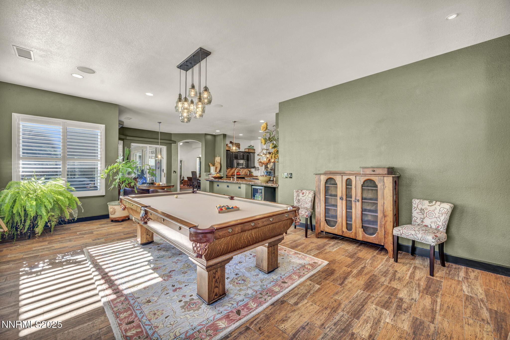 Sparks, Nevada, 89436, United States, 4 Bedrooms Bedrooms, ,3 BathroomsBathrooms,Residential,Active,1960113