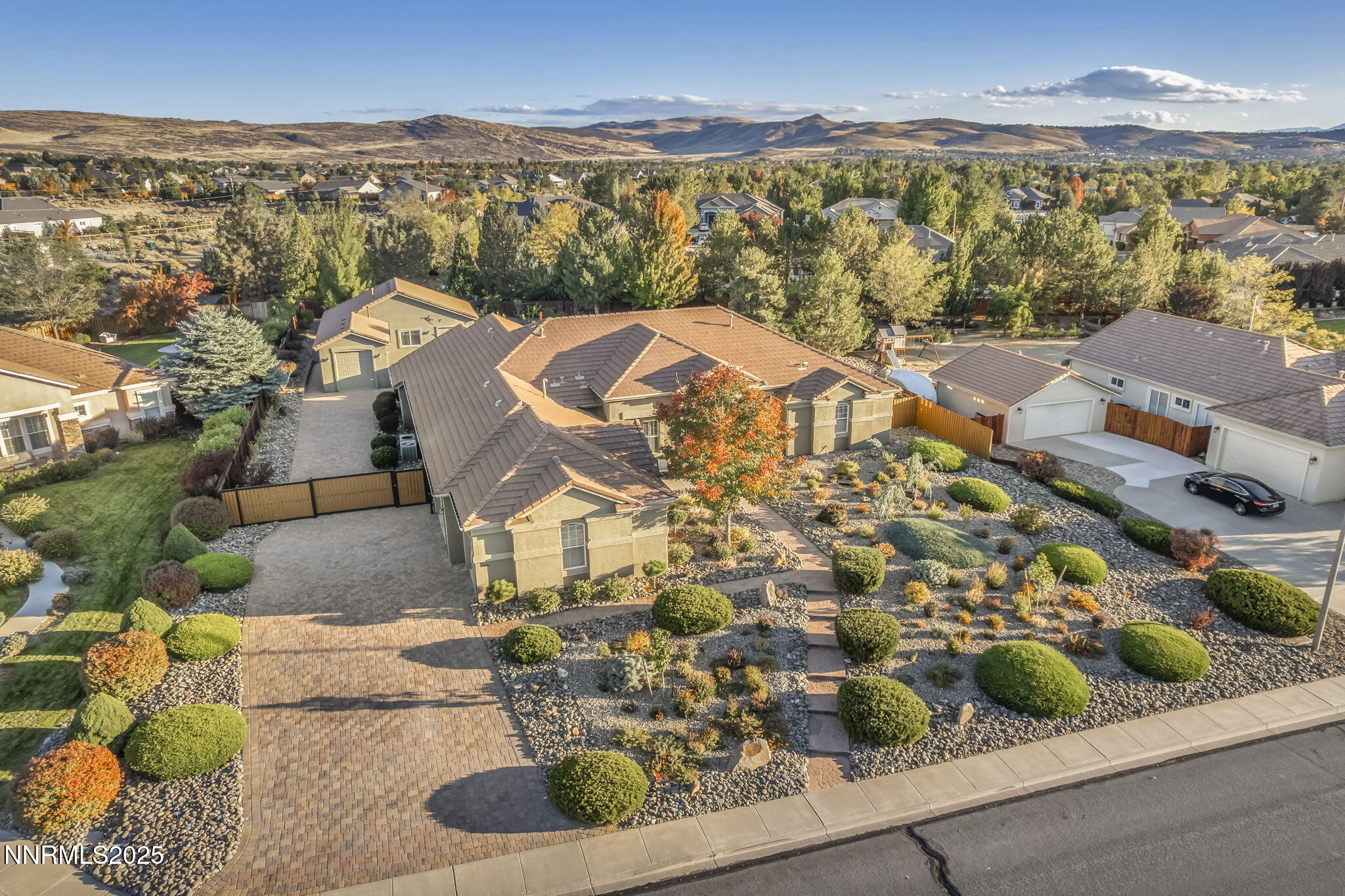 Sparks, Nevada, 89436, United States, 4 Bedrooms Bedrooms, ,3 BathroomsBathrooms,Residential,Active,1960113