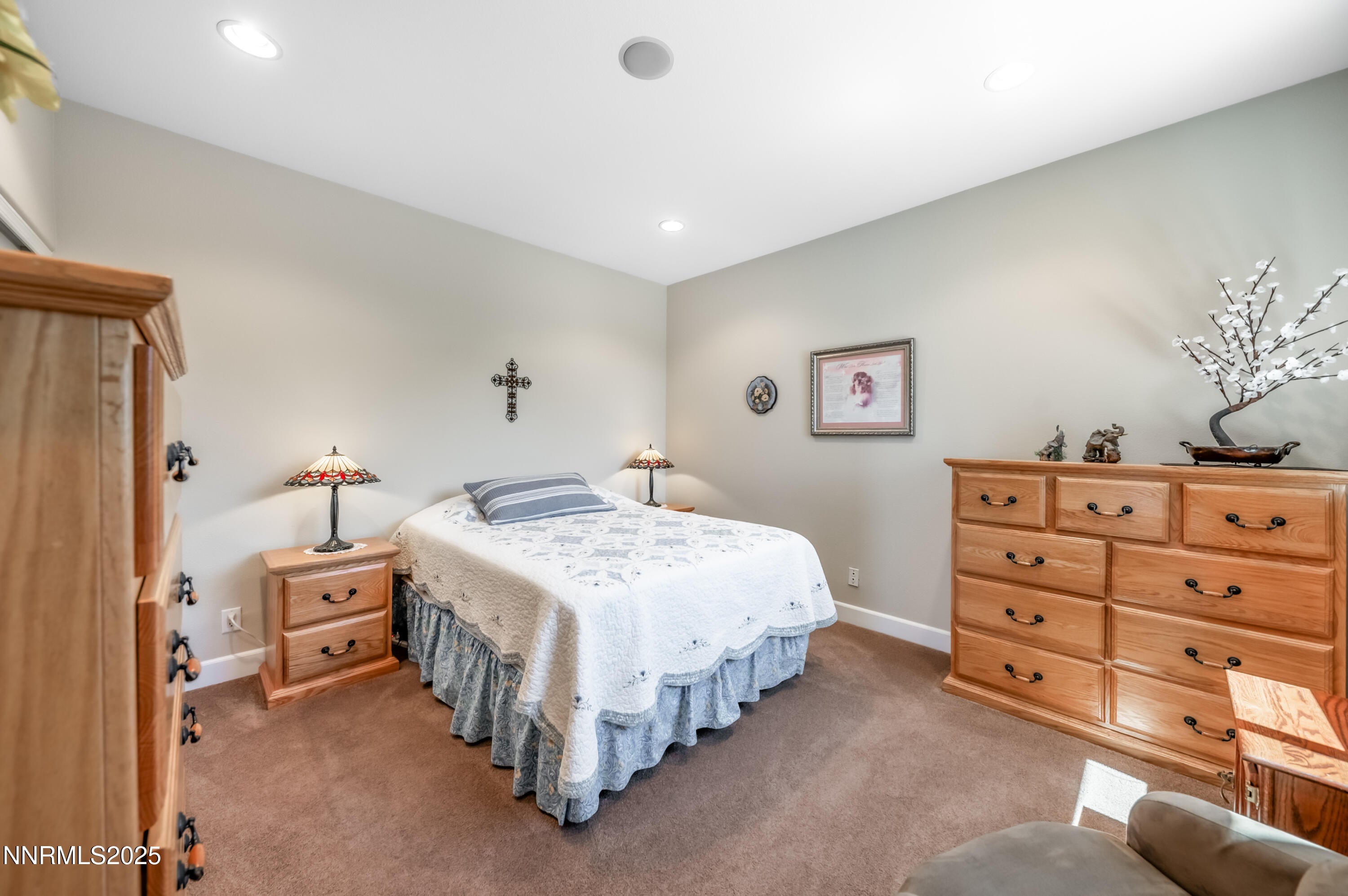 Sparks, Nevada, 89436, United States, 4 Bedrooms Bedrooms, ,4 BathroomsBathrooms,Residential,Contingent,2012893