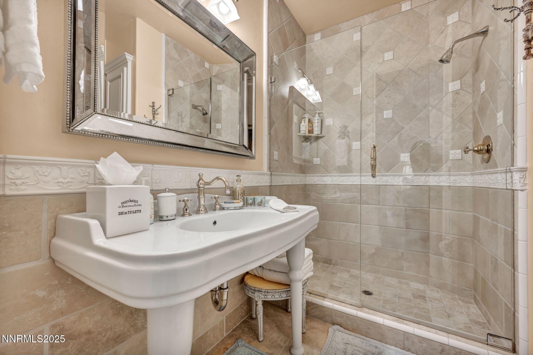 Reno, Nevada, 89511, United States, 4 Bedrooms Bedrooms, ,6 BathroomsBathrooms,Residential,Active,1892618