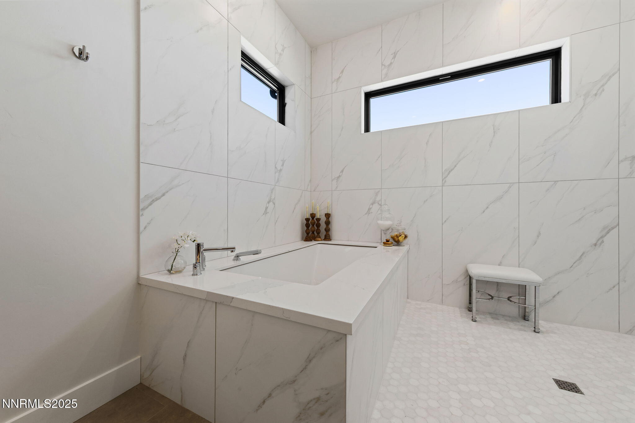 Gardnerville, Nevada, 89410, United States, 4 Bedrooms Bedrooms, ,4 BathroomsBathrooms,Residential,Active,1880001