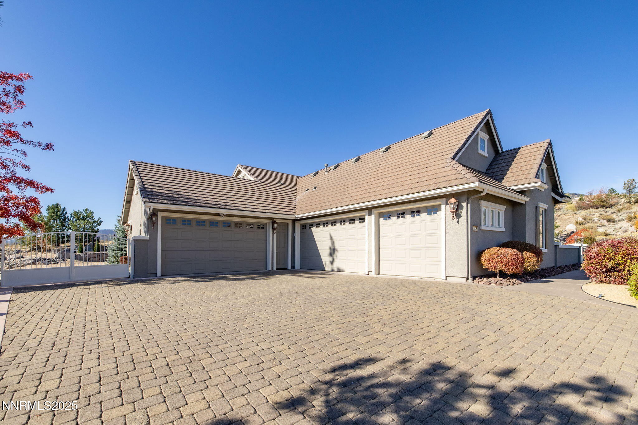 Reno, Nevada, 89511, United States, 4 Bedrooms Bedrooms, ,4 BathroomsBathrooms,Residential,Active,2001072