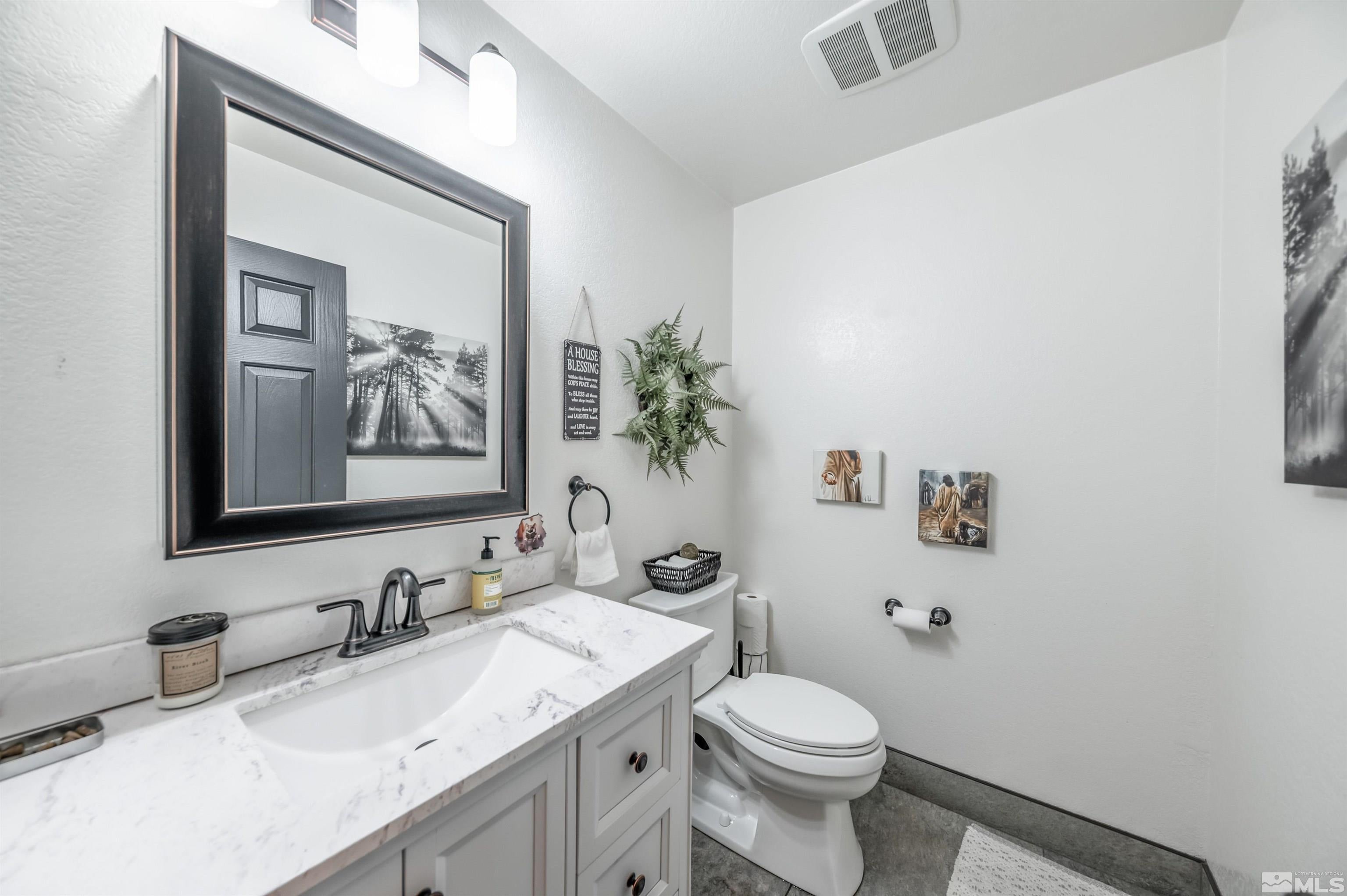 Carson City, Nevada, 89706, United States, 5 Bedrooms Bedrooms, ,5 BathroomsBathrooms,Residential,Active,1810442