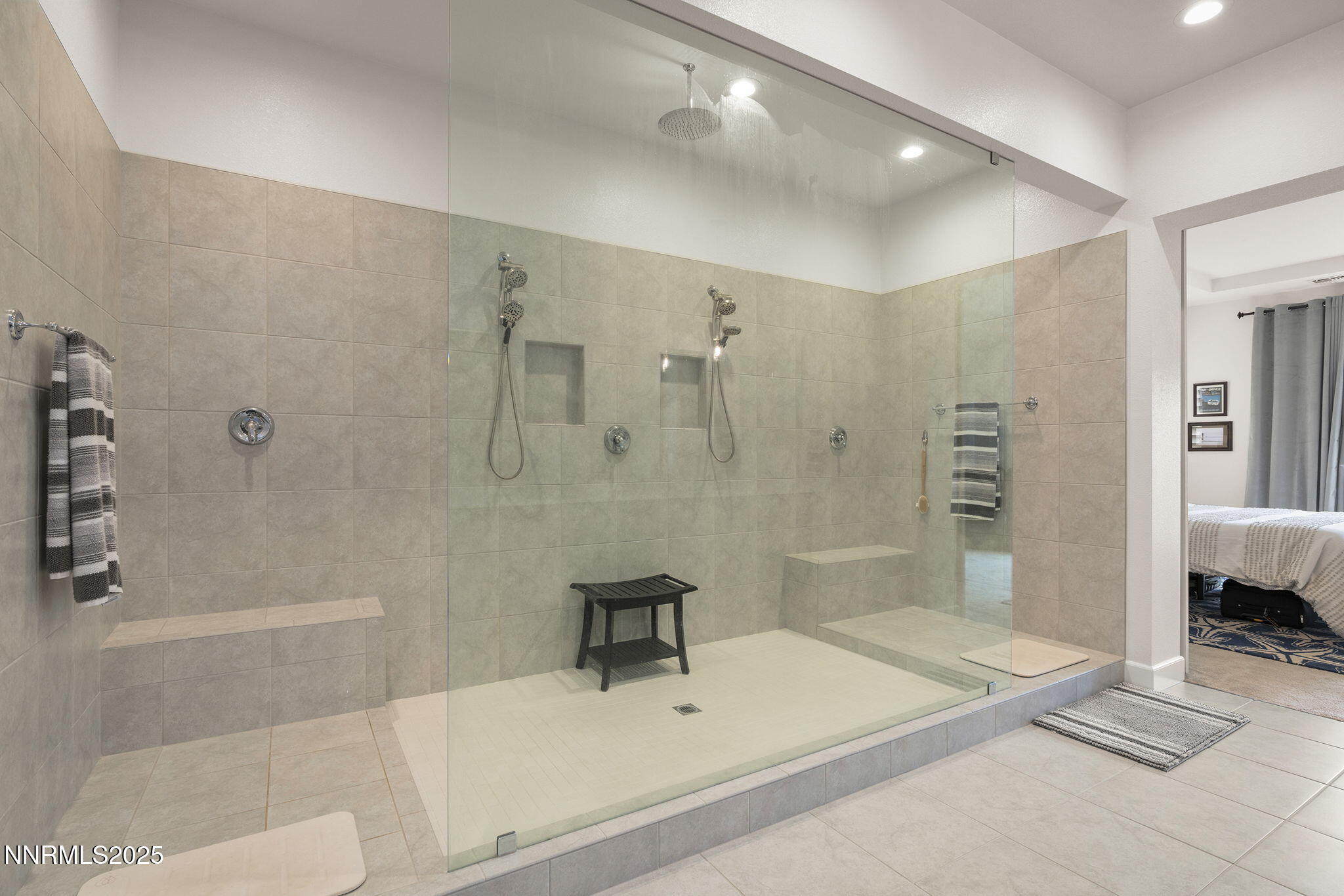 Reno, Nevada, 89521, United States, 4 Bedrooms Bedrooms, ,5 BathroomsBathrooms,Residential,Active,1902936