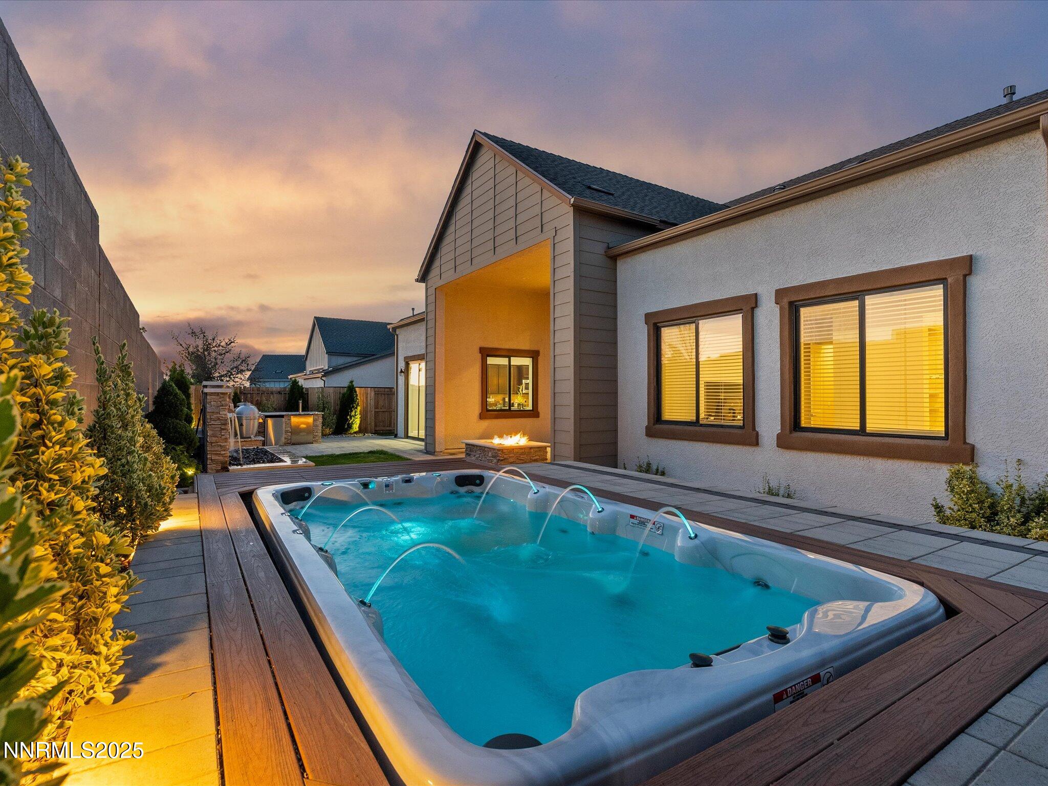 Reno, Nevada, 89521, United States, 3 Bedrooms Bedrooms, ,4 BathroomsBathrooms,Residential,Active,1884971