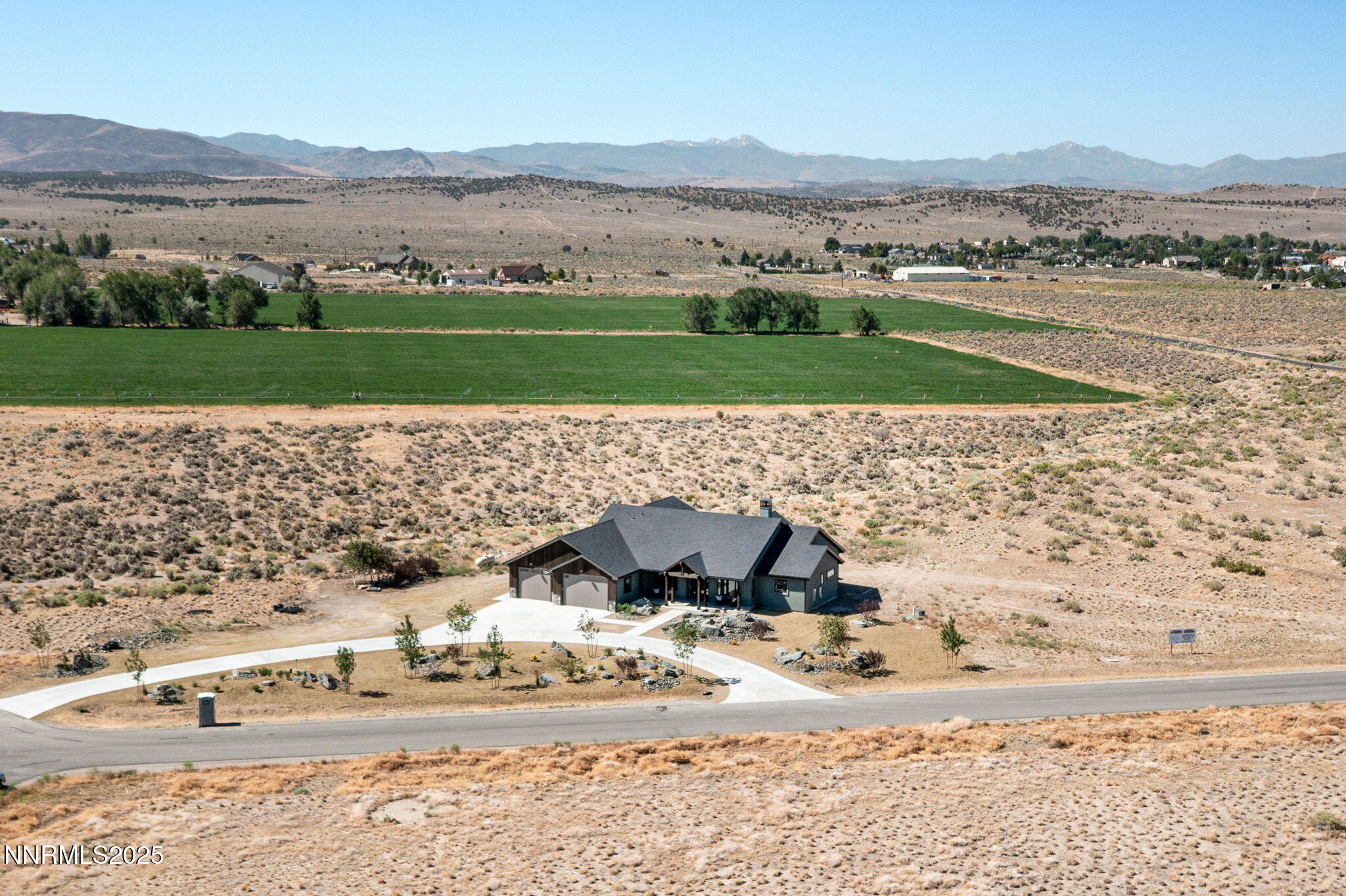 Gardnerville, Nevada, 89410, United States, 4 Bedrooms Bedrooms, ,4 BathroomsBathrooms,Residential,Active,1880001