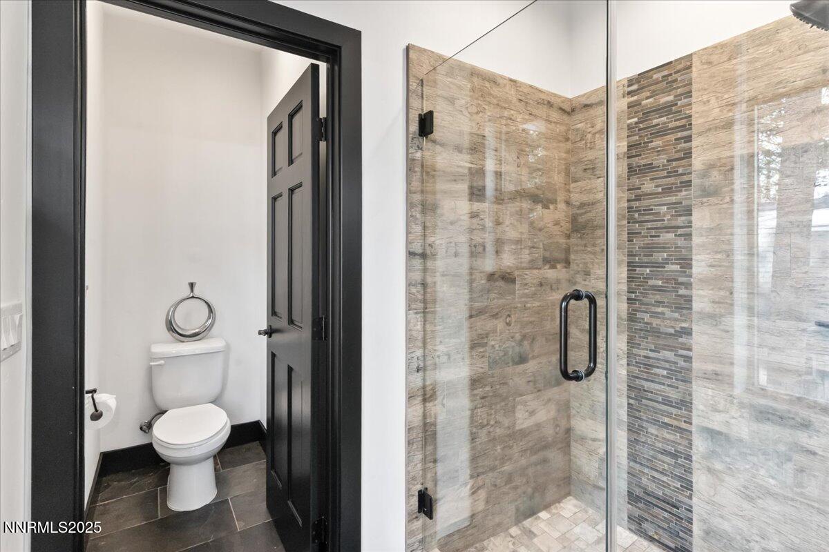 South Lake Tahoe, California, 96150, United States, 4 Bedrooms Bedrooms, ,3 BathroomsBathrooms,Residential,Active,2007137