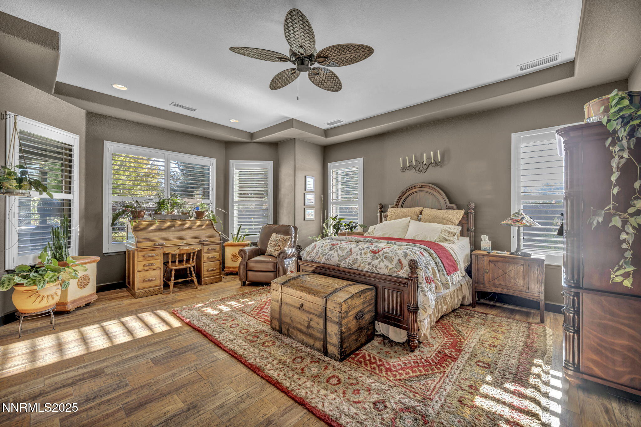 Sparks, Nevada, 89436, United States, 4 Bedrooms Bedrooms, ,3 BathroomsBathrooms,Residential,Active,1960113