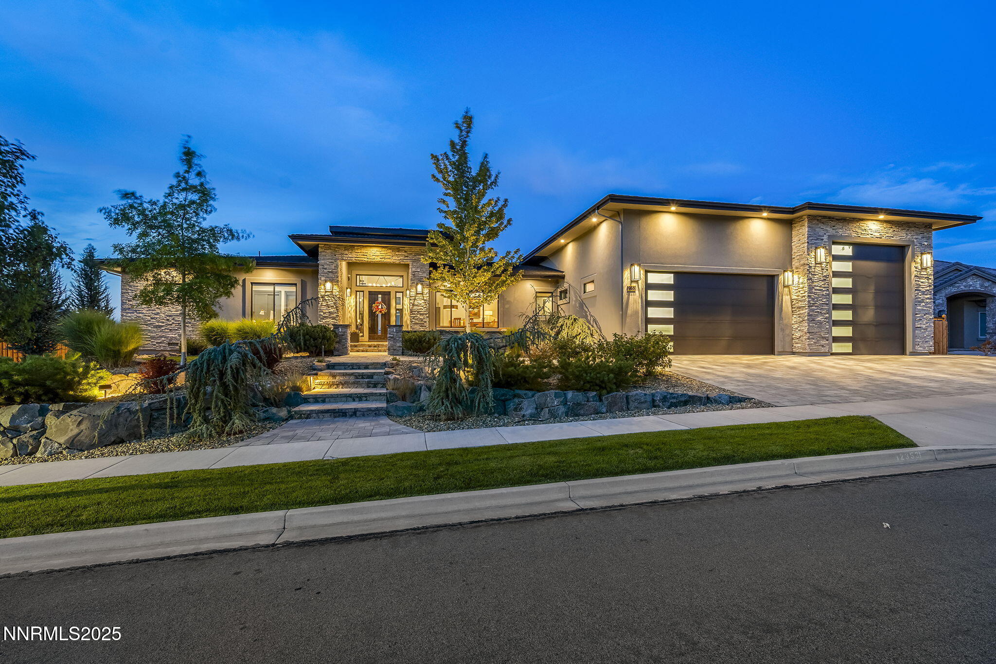 Sparks, Nevada, 89436, United States, 5 Bedrooms Bedrooms, ,4 BathroomsBathrooms,Residential,Active,1942357