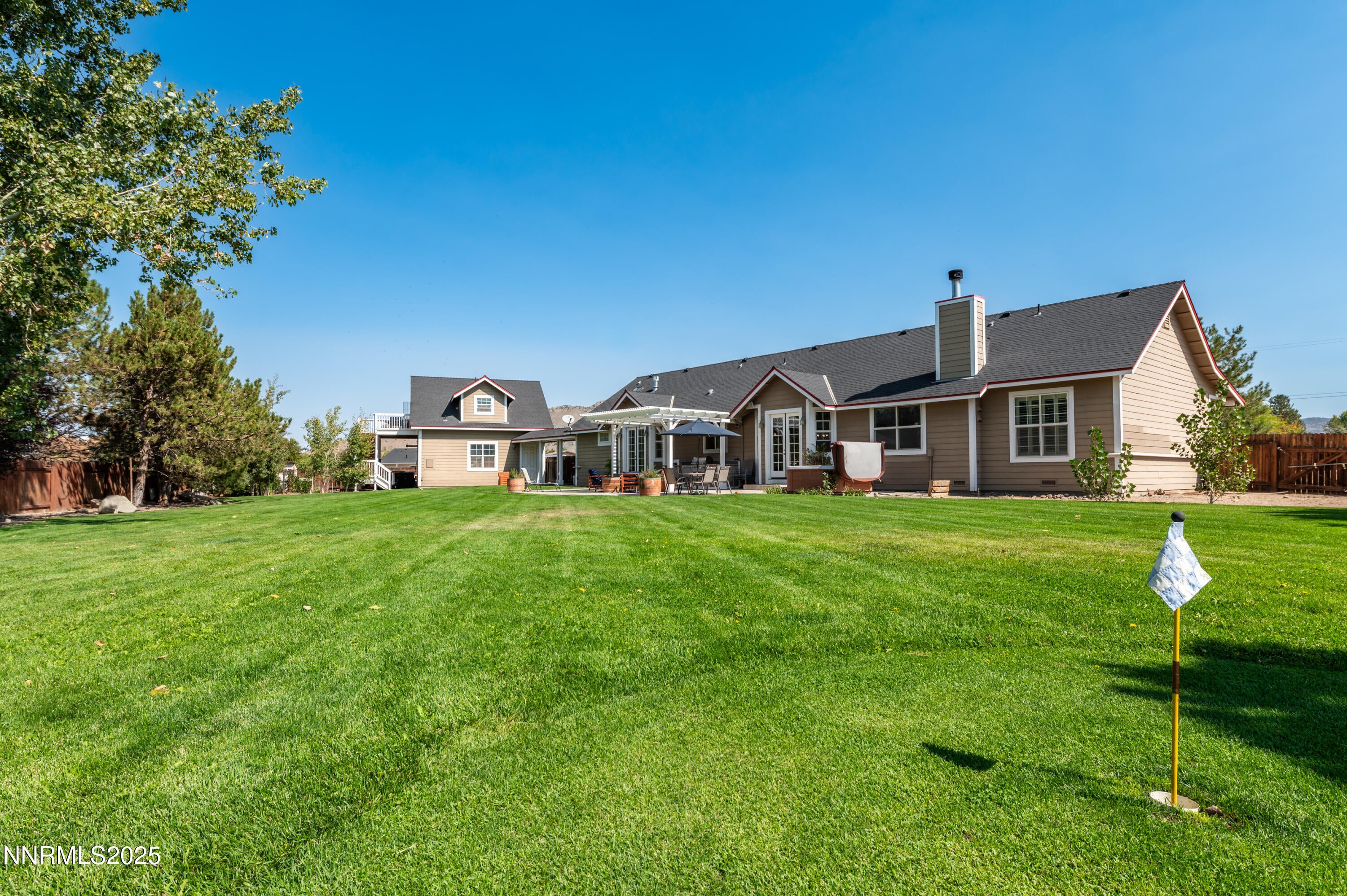 Minden, Nevada, 89423, United States, 4 Bedrooms Bedrooms, ,3 BathroomsBathrooms,Residential,Active,1987210