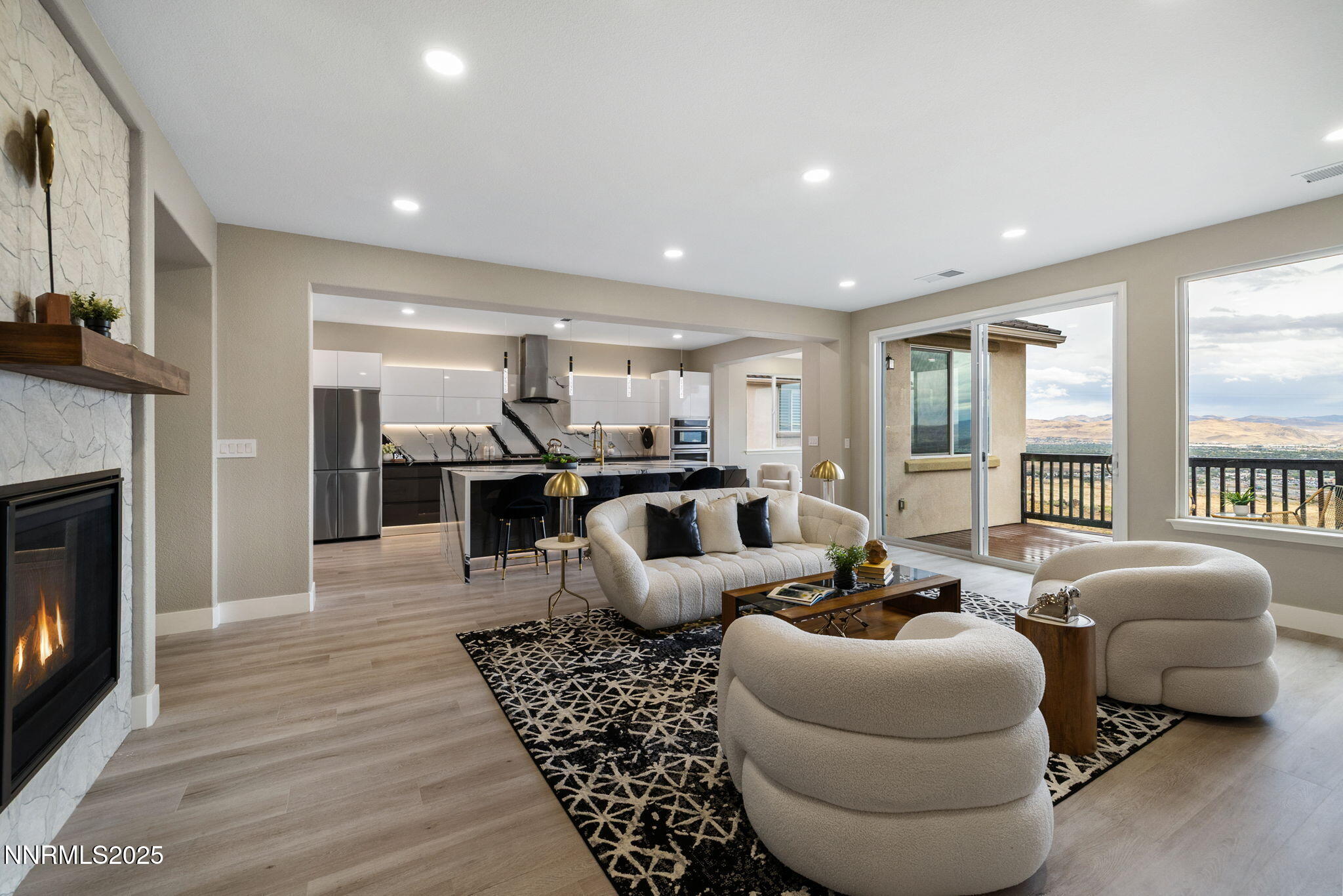 Reno, Nevada, 89512, United States, 5 Bedrooms Bedrooms, ,4 BathroomsBathrooms,Residential,Active,1945309