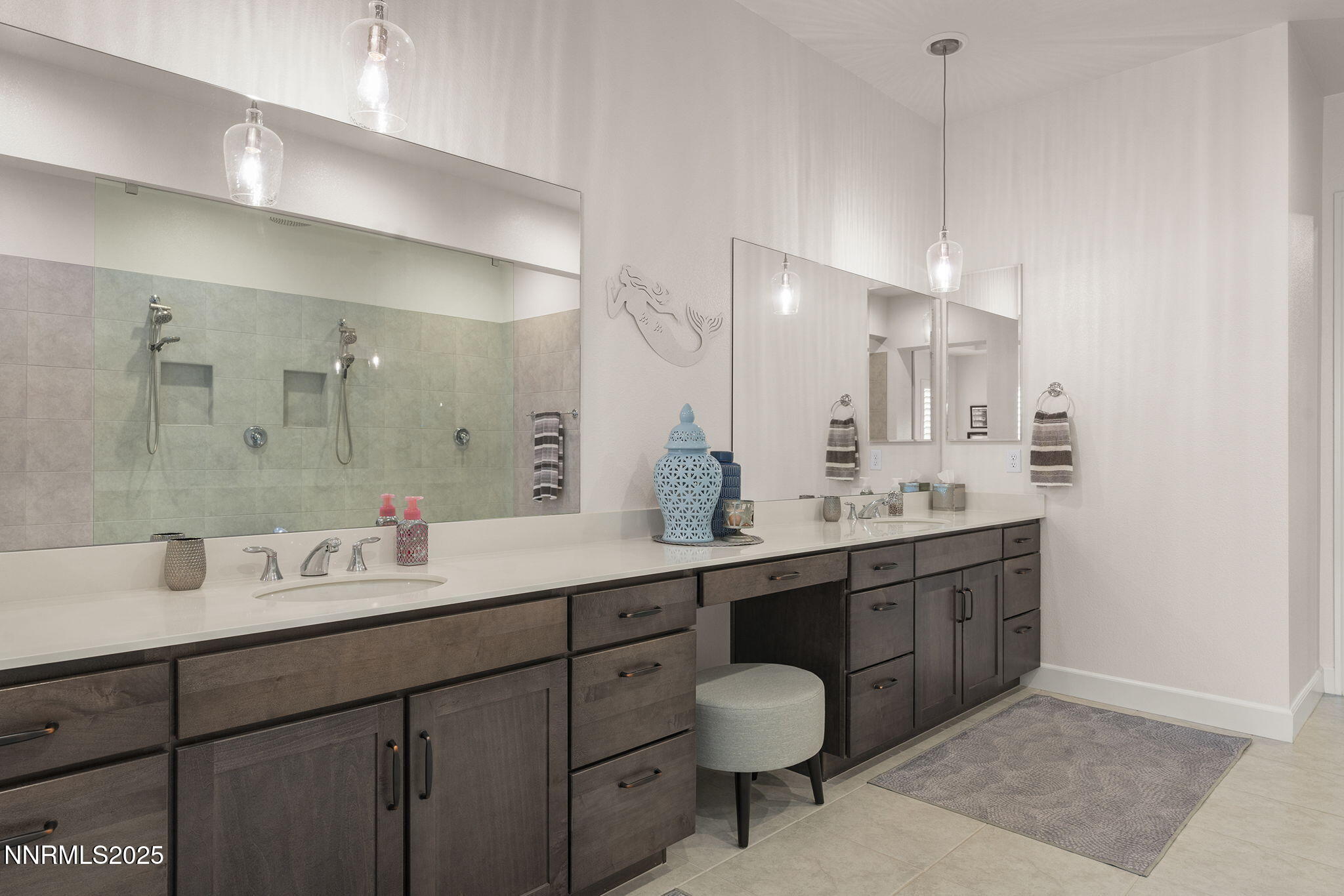 Reno, Nevada, 89521, United States, 4 Bedrooms Bedrooms, ,5 BathroomsBathrooms,Residential,Active,1902936