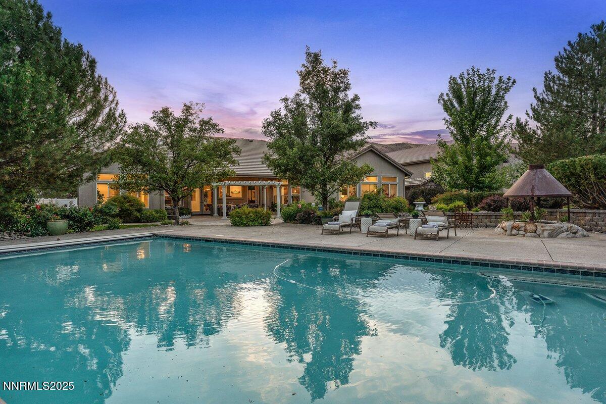 Sparks, Nevada, 89441, United States, 5 Bedrooms Bedrooms, ,4 BathroomsBathrooms,Residential,Active,1904747