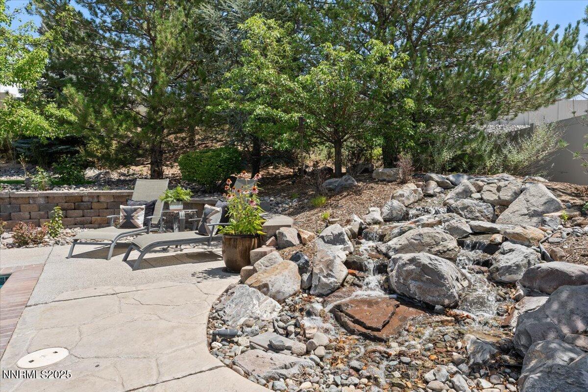 Sparks, Nevada, 89441, United States, 5 Bedrooms Bedrooms, ,4 BathroomsBathrooms,Residential,Active,1904747
