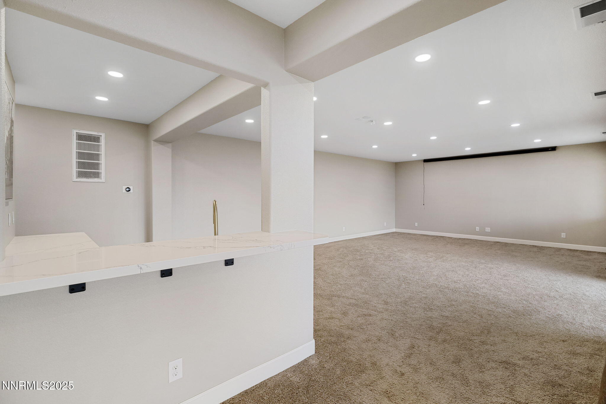 Reno, Nevada, 89512, United States, 5 Bedrooms Bedrooms, ,4 BathroomsBathrooms,Residential,Active,1945309