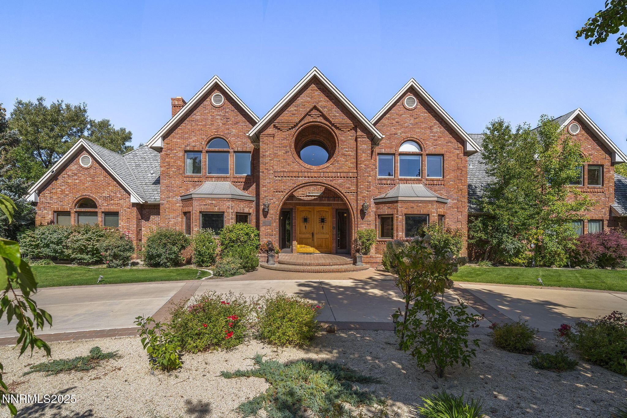 Reno, Nevada, 89521, United States, 6 Bedrooms Bedrooms, ,8 BathroomsBathrooms,Residential,Active,1945344