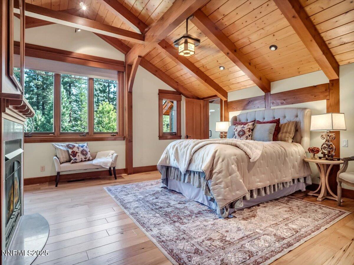 Gardnerville, Nevada, 89460, United States, 5 Bedrooms Bedrooms, ,7 BathroomsBathrooms,Residential,Active,1941107