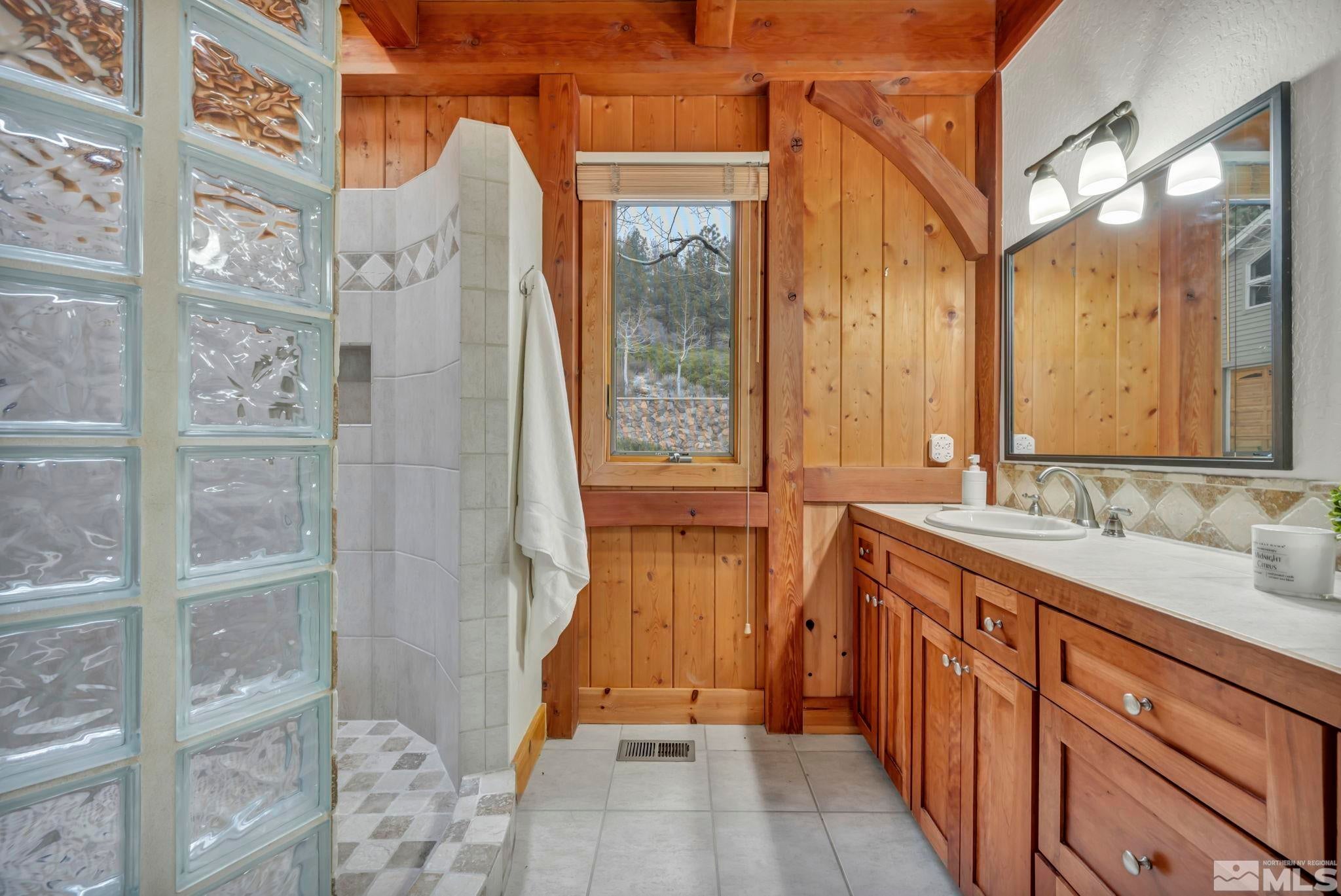 Reno, Nevada, 89511, United States, ,4 BathroomsBathrooms,Residential,Active,1701990